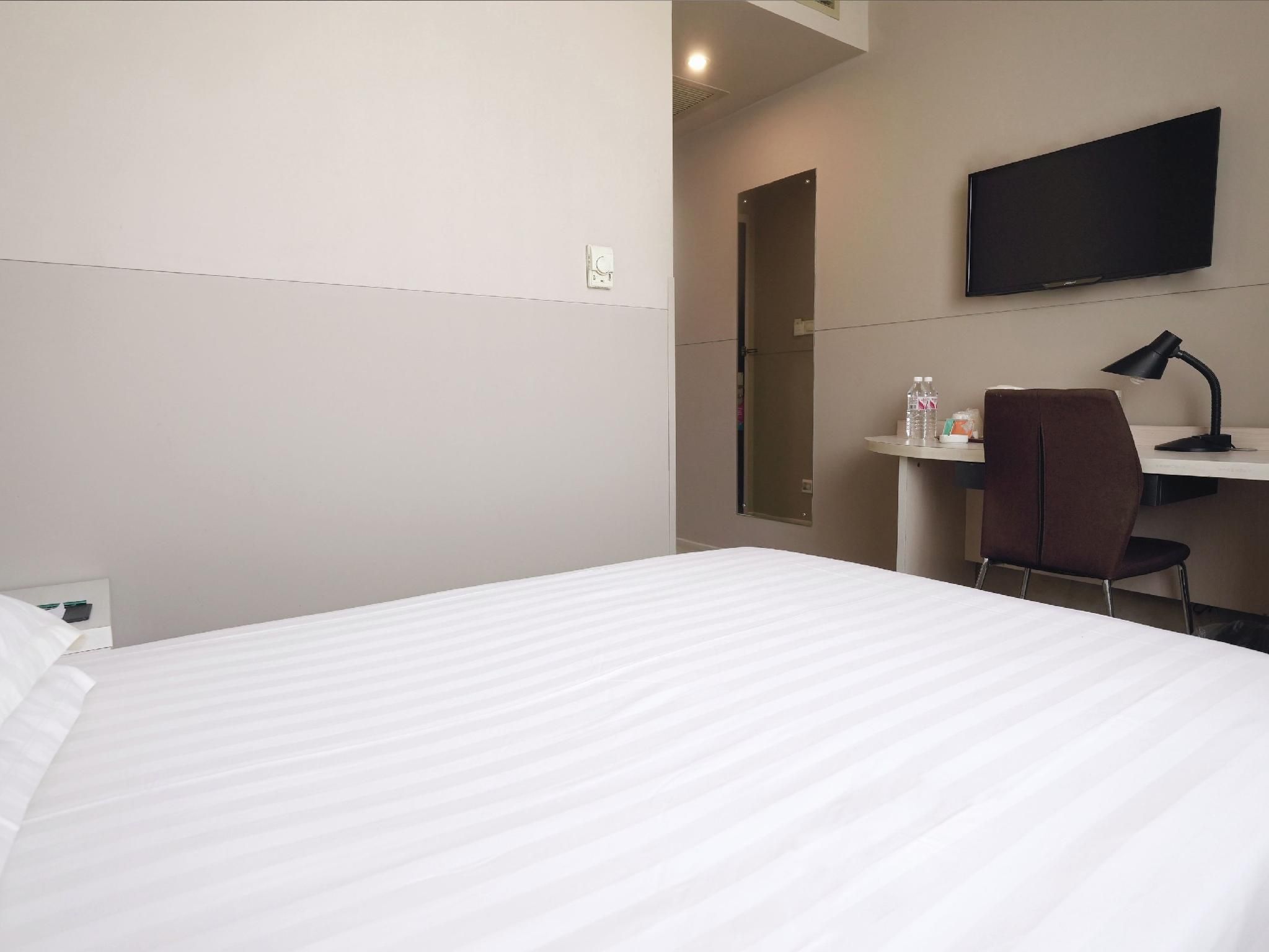 WH - Standard Single Room with 1 Bed