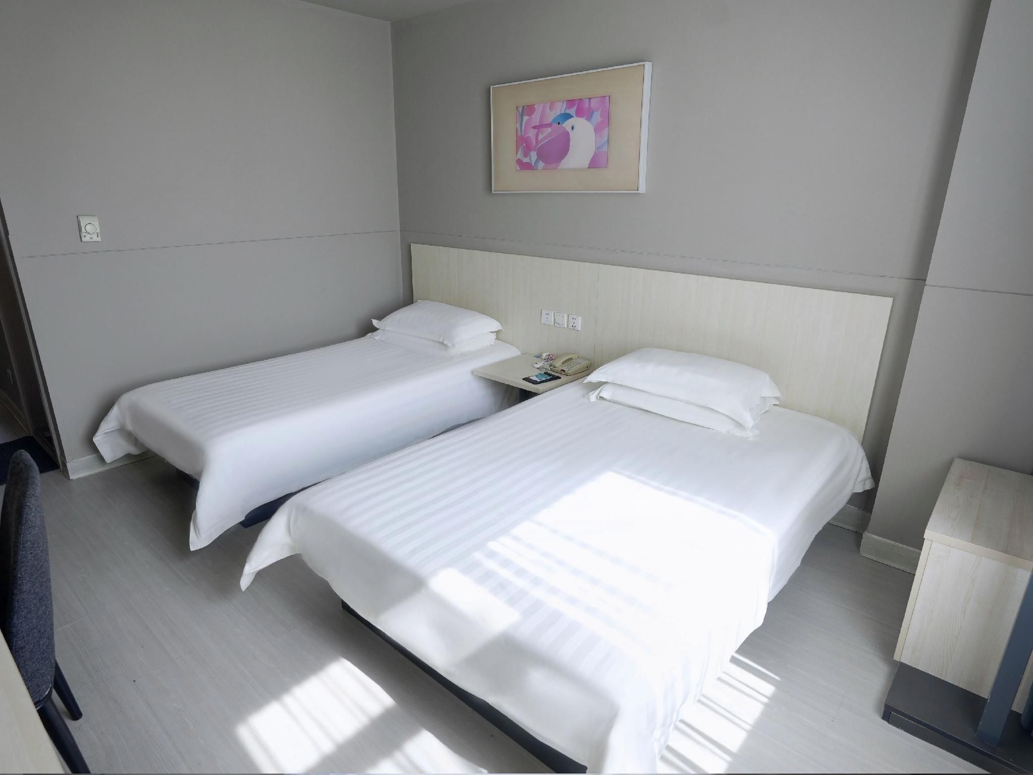 WH - Standard Daxiao Twin Room, City View