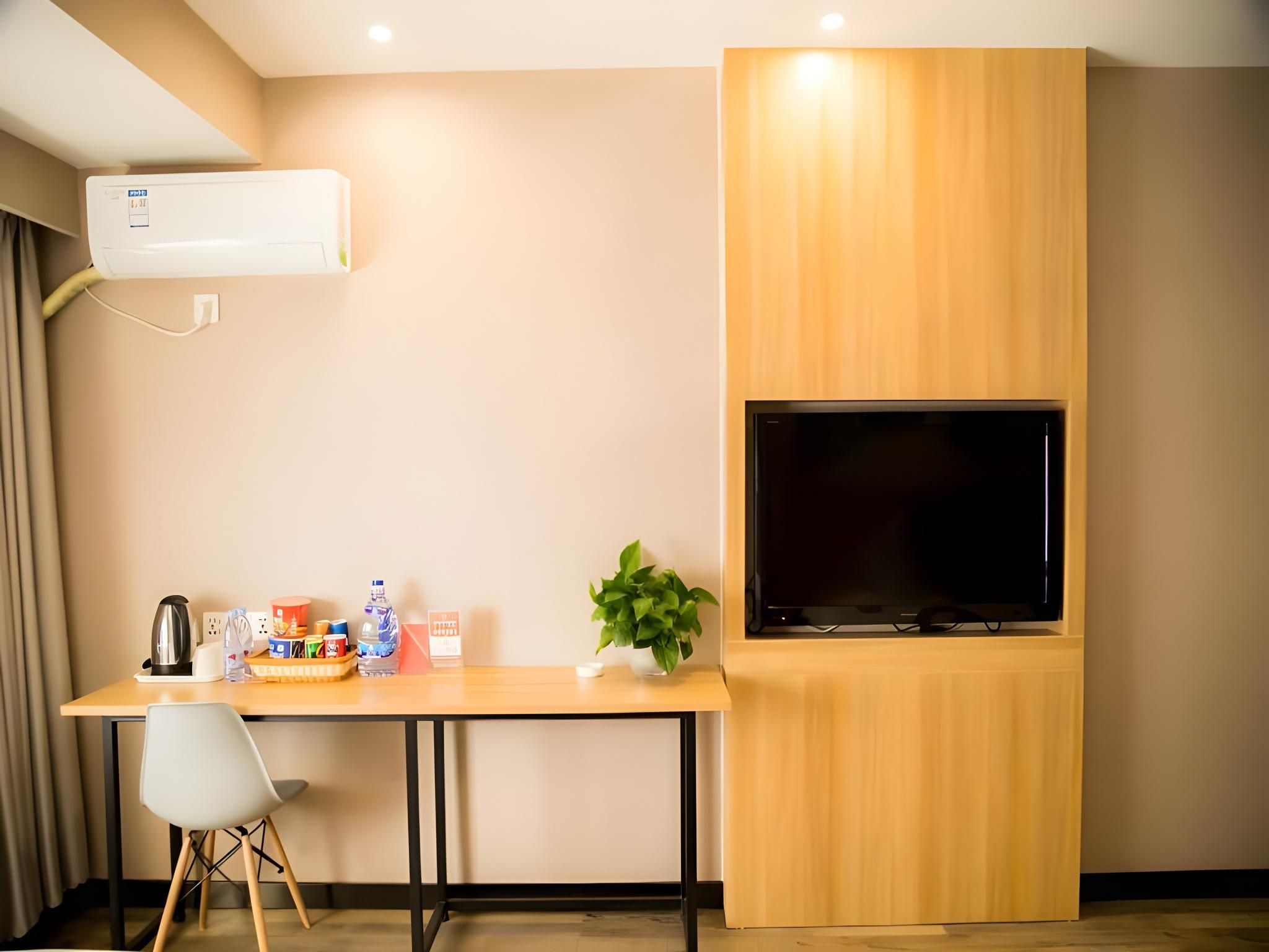 GTI - Fashion Family Room