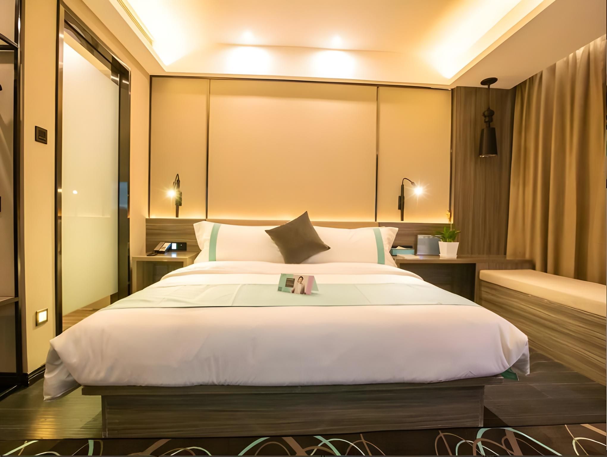 Xana - Deluxe Bed Room