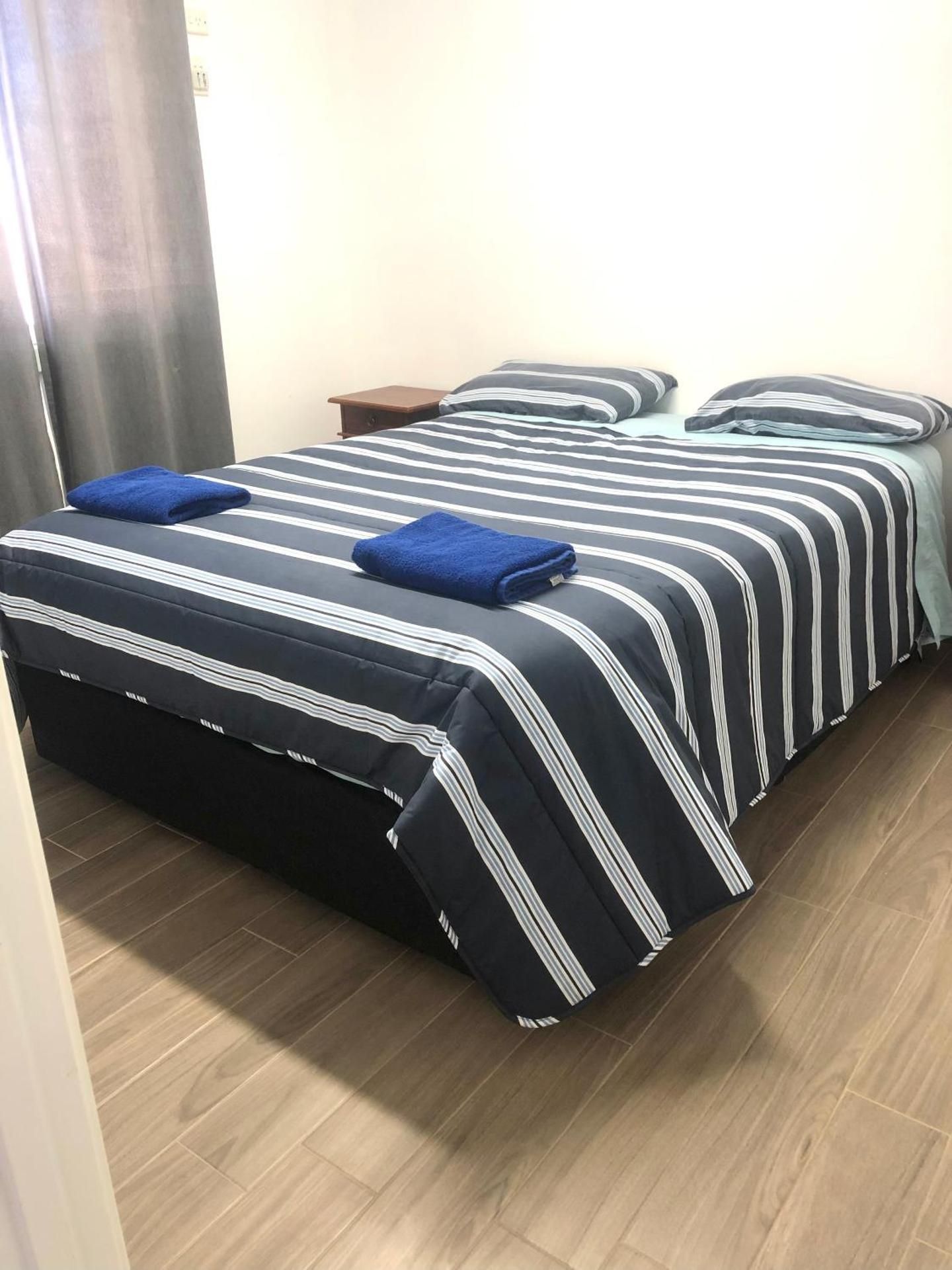 Bay Lodge Three-Bedroom Apartment