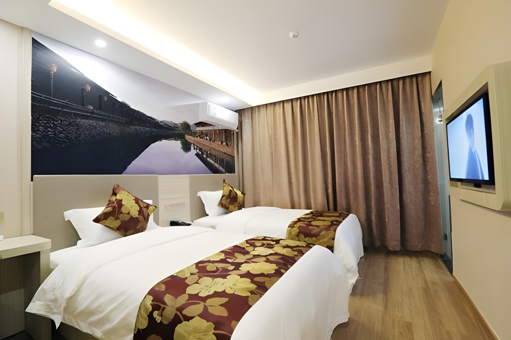 Twin Bed Standard Room