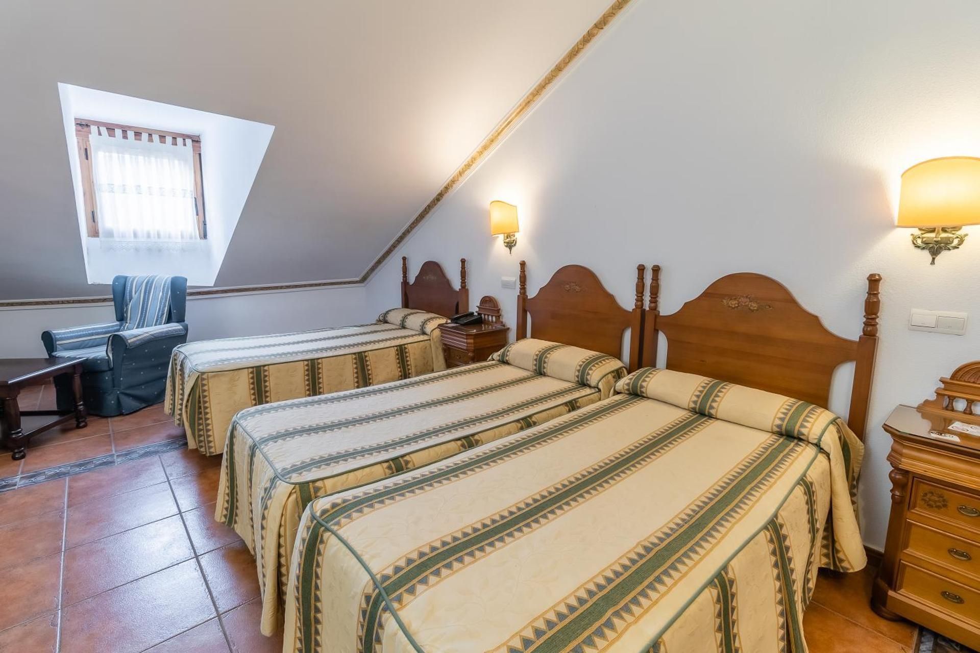 Triple Room with Spa Bath (3 Adults)