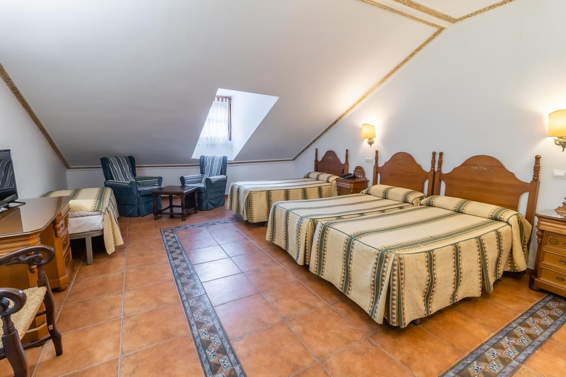 Triple Room with Spa Bath (3 Adults)