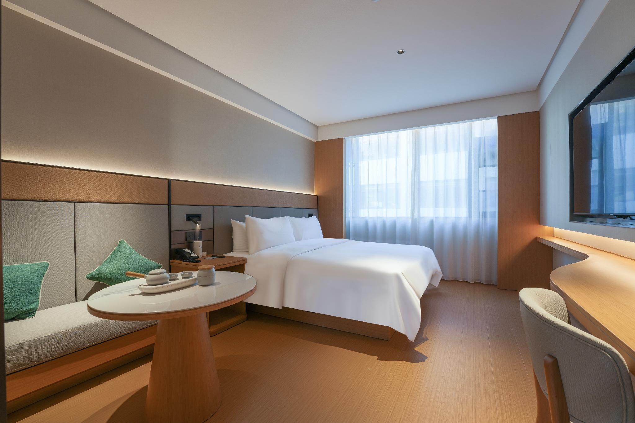 Huazhu - Superior BedRoom