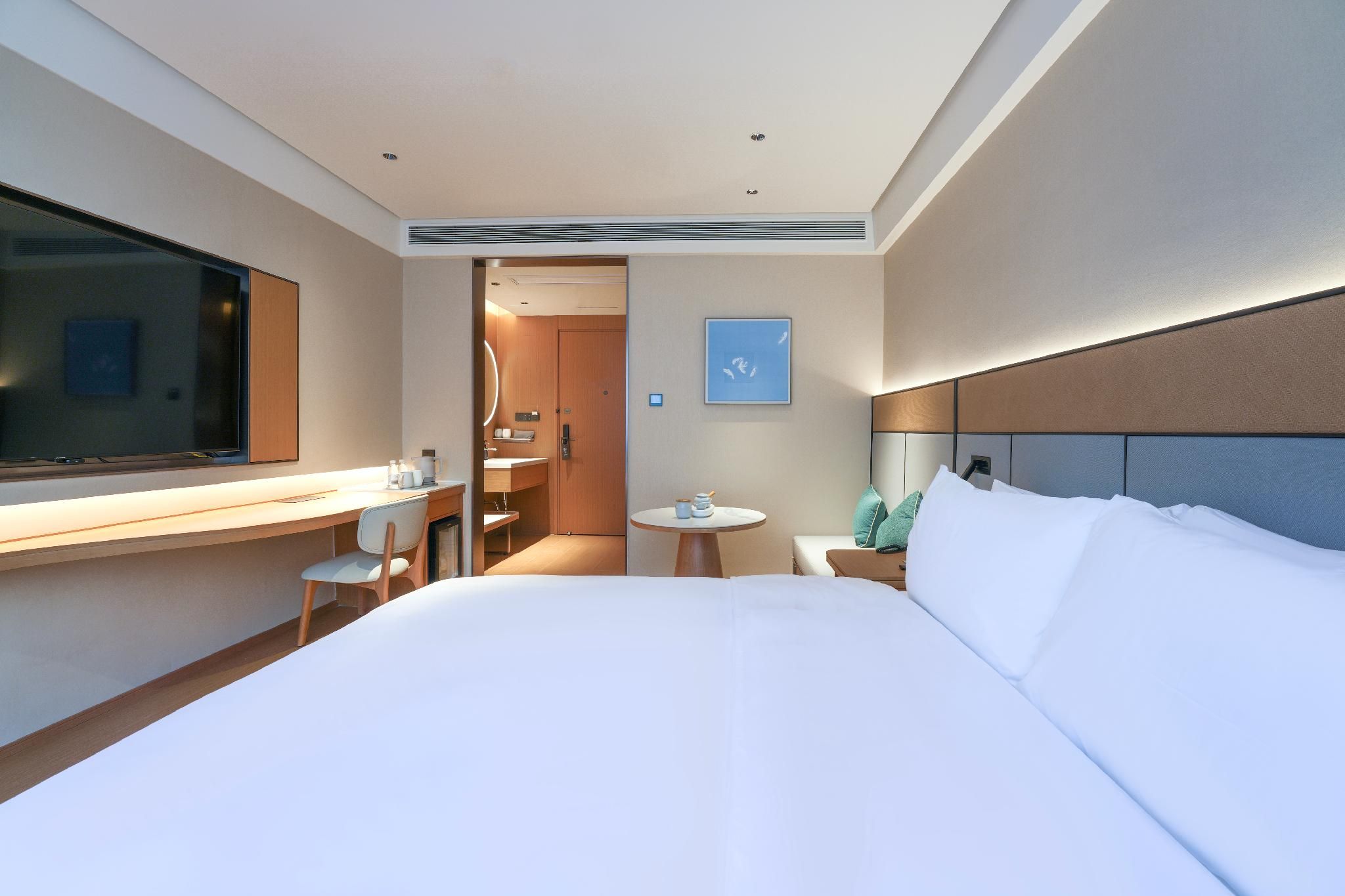 Huazhu - Superior BedRoom