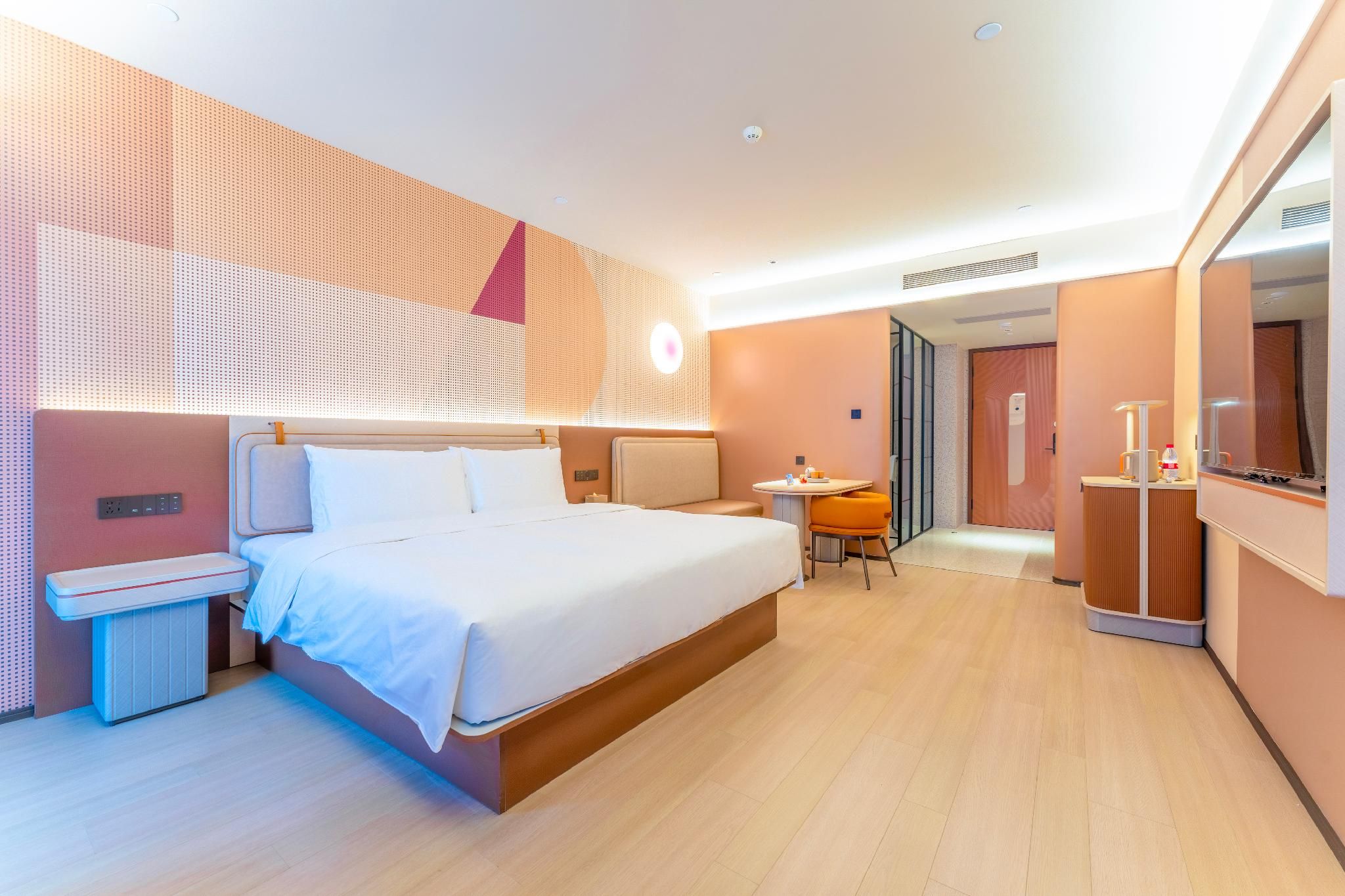 Sunny Lohas Deluxe Queen Room