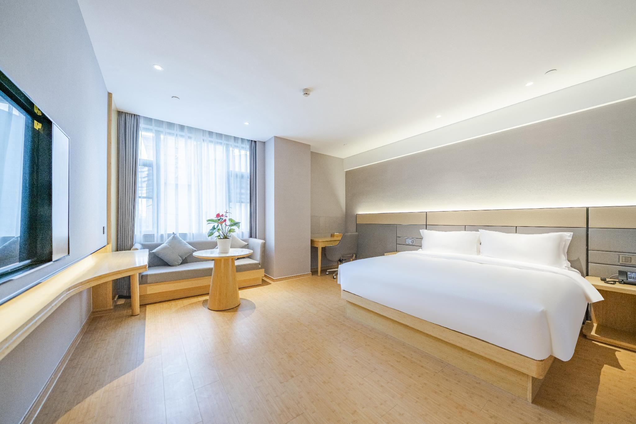 Huazhu - Superior BedRoom