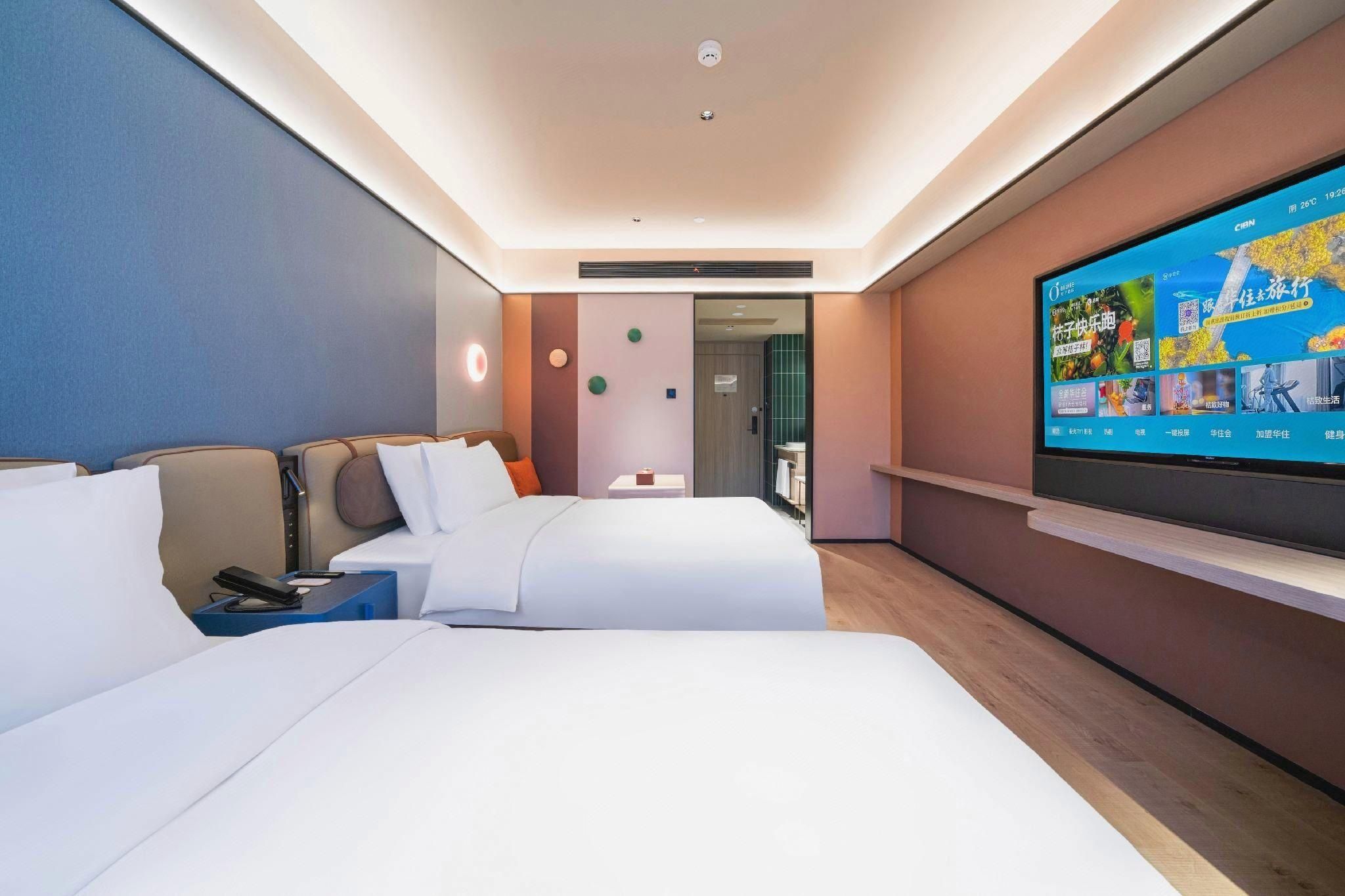 California Sunshine Superior Twin Room
