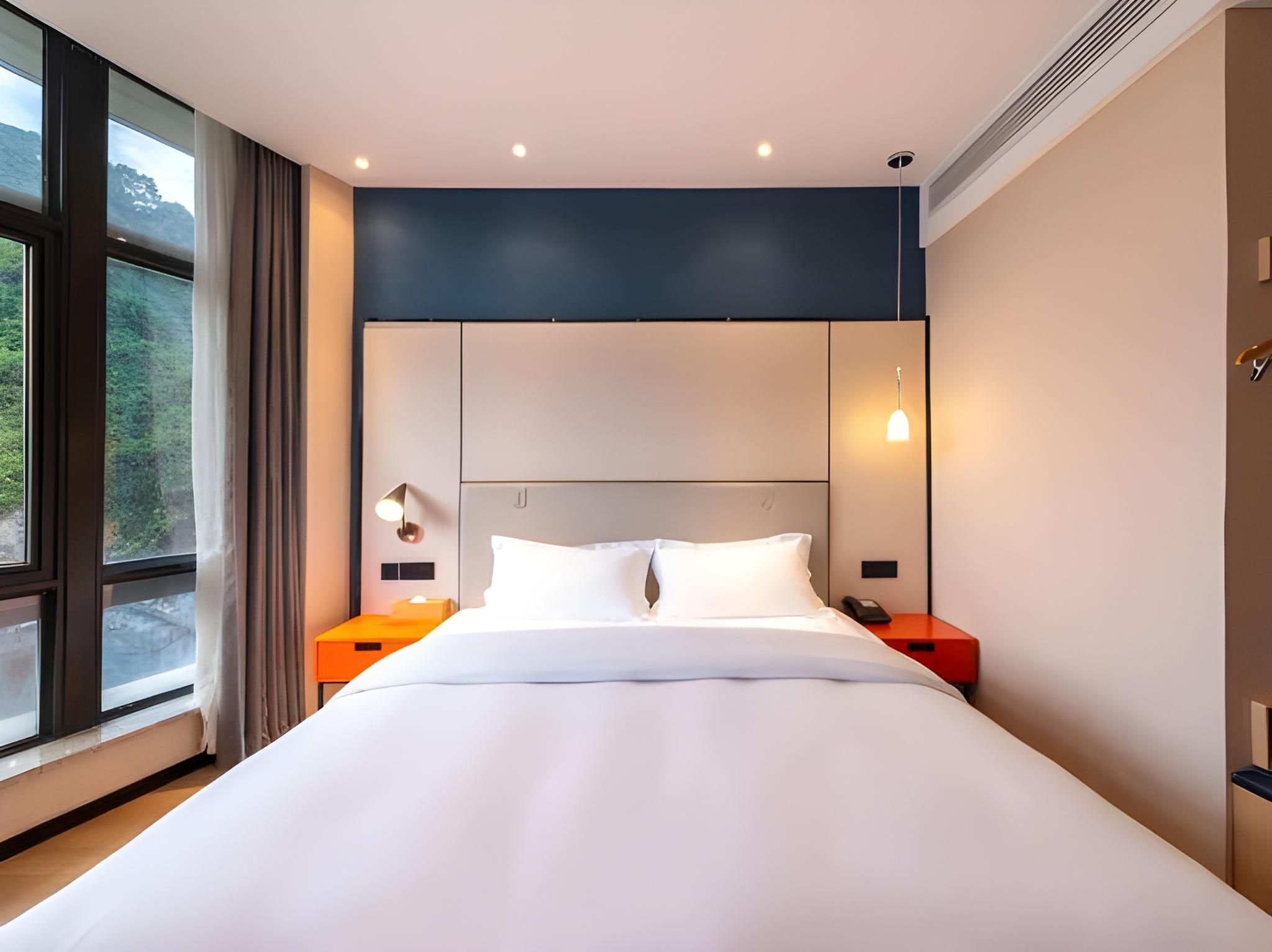 Lvyue - Select Bed Room