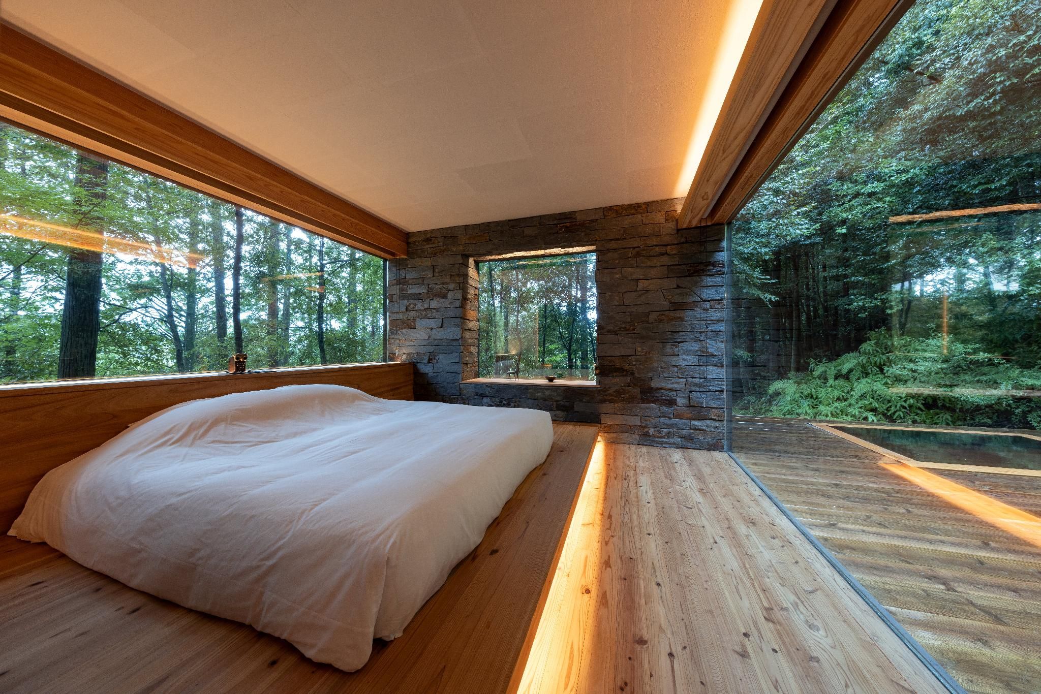 King Room B