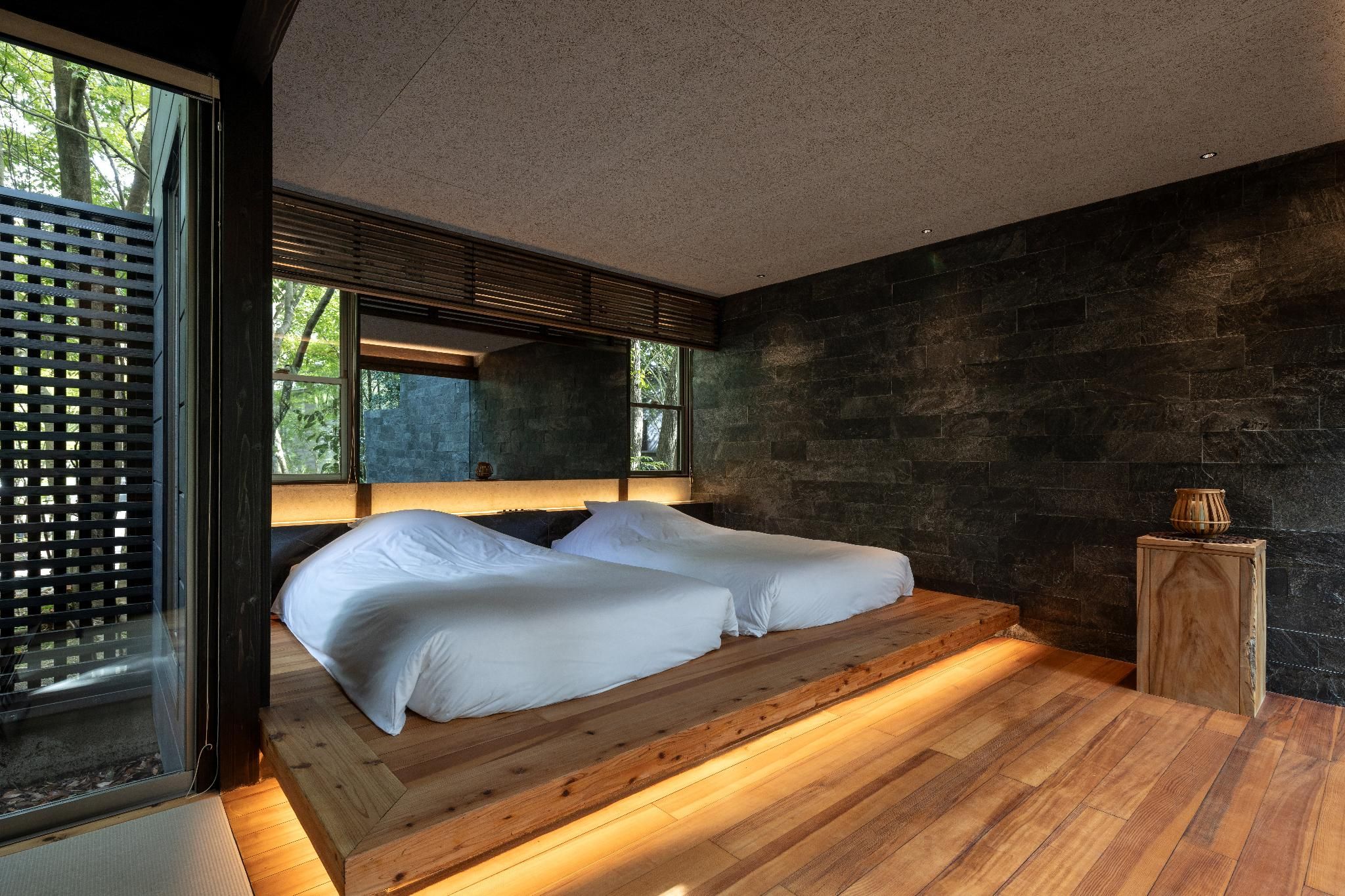 Semi-Double Room - Non-Smoking