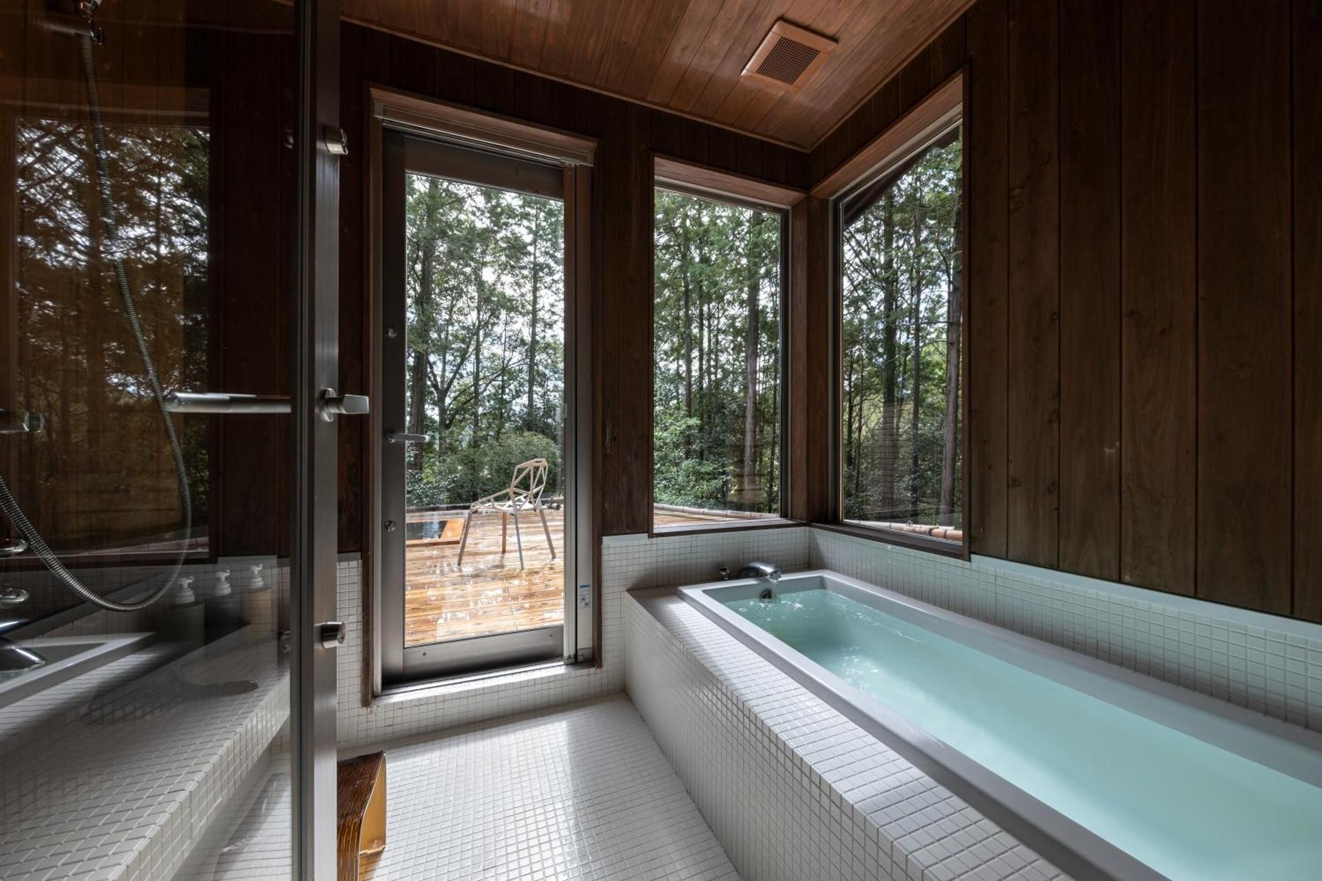 King Bed Suite