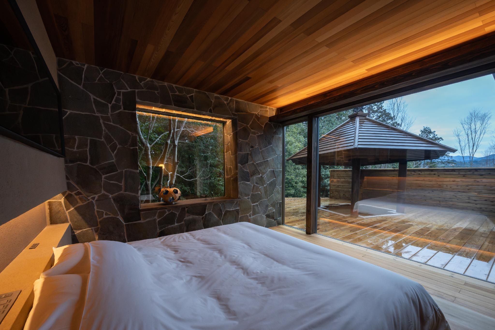 Premium Valley View Room