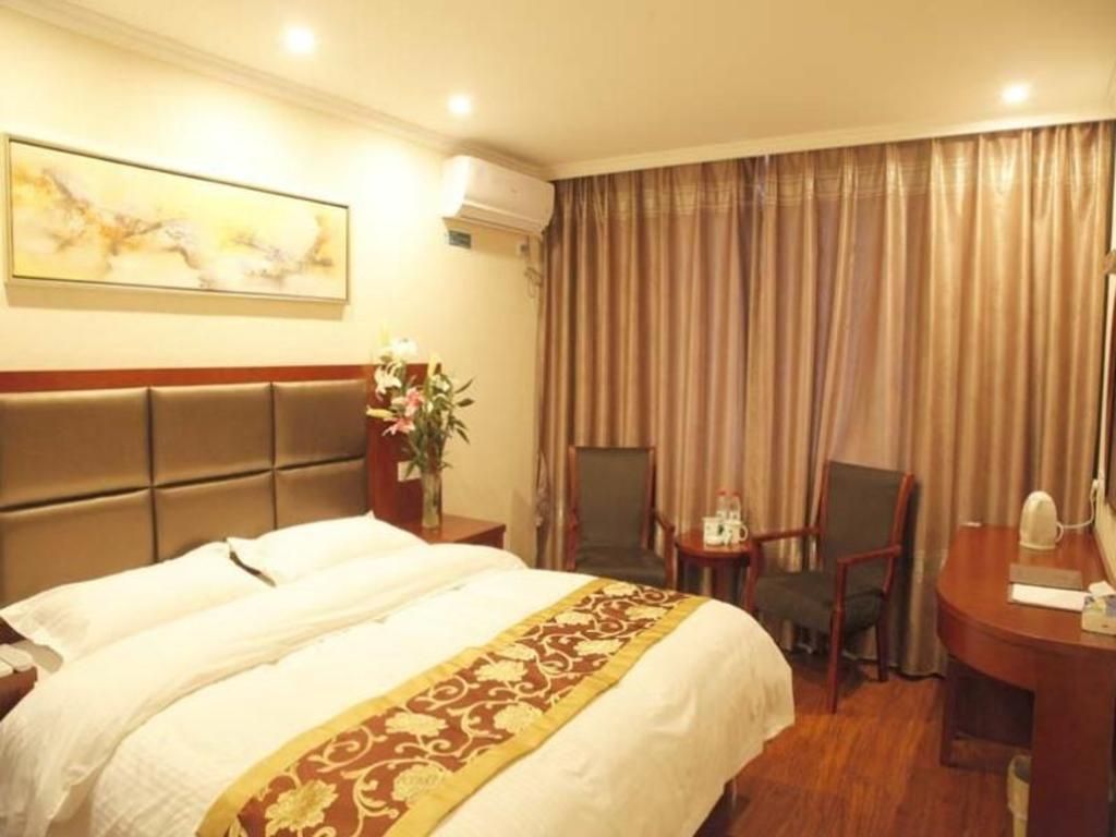 Mainland Chinese Citizens - Queen Room