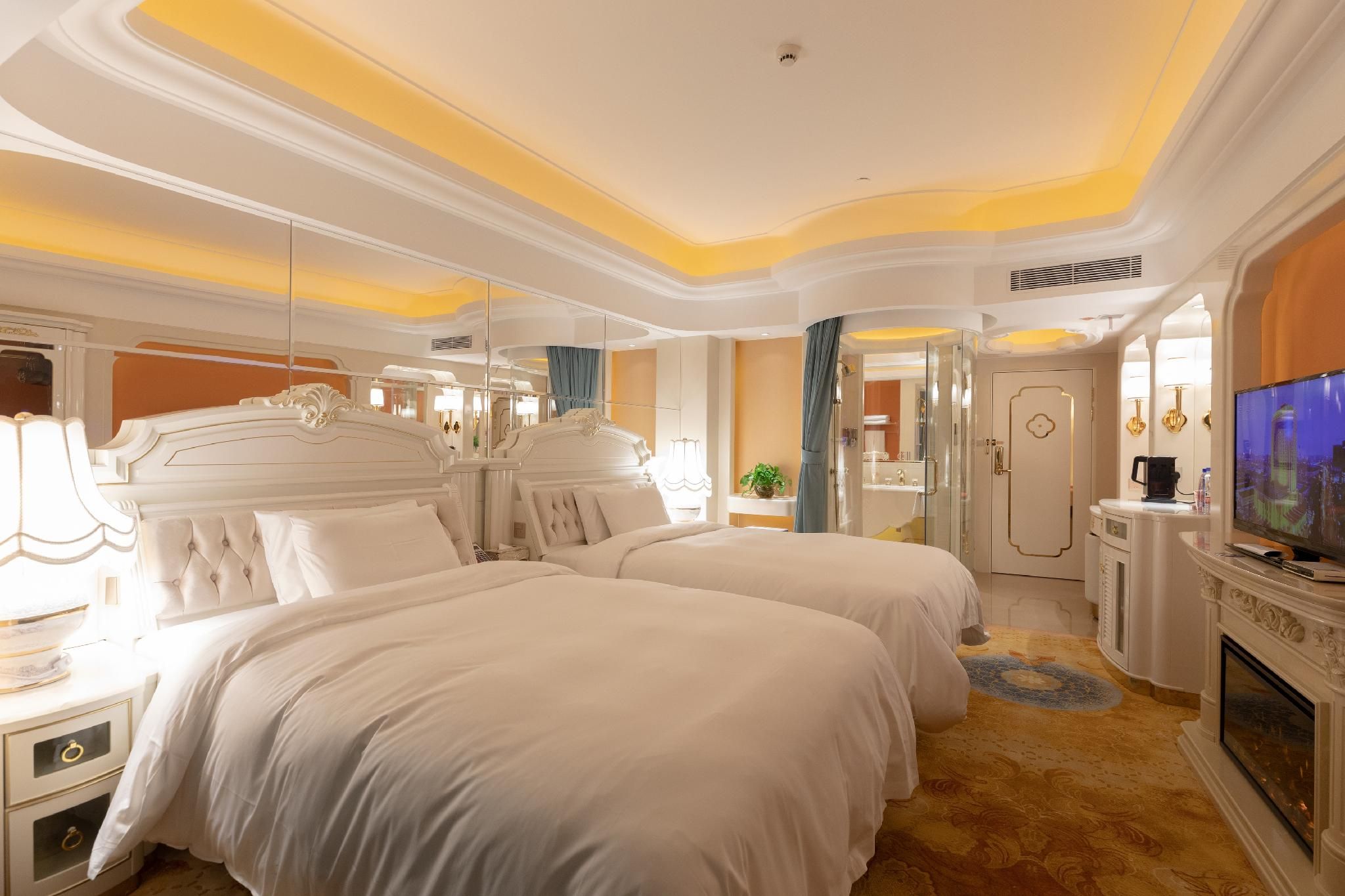Standard Double Room - Check-In After 11:00 PM