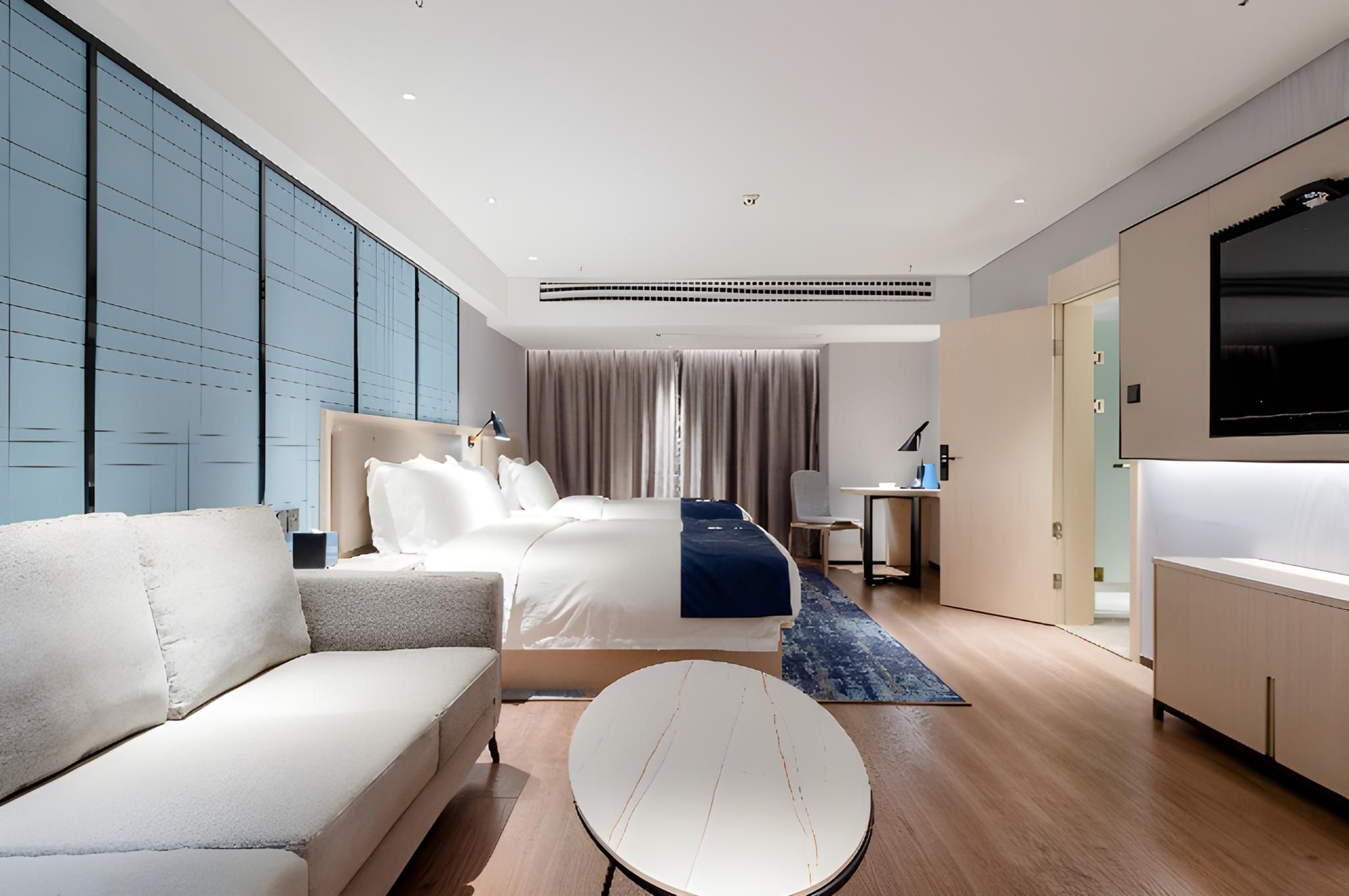 Dossen - Family Room