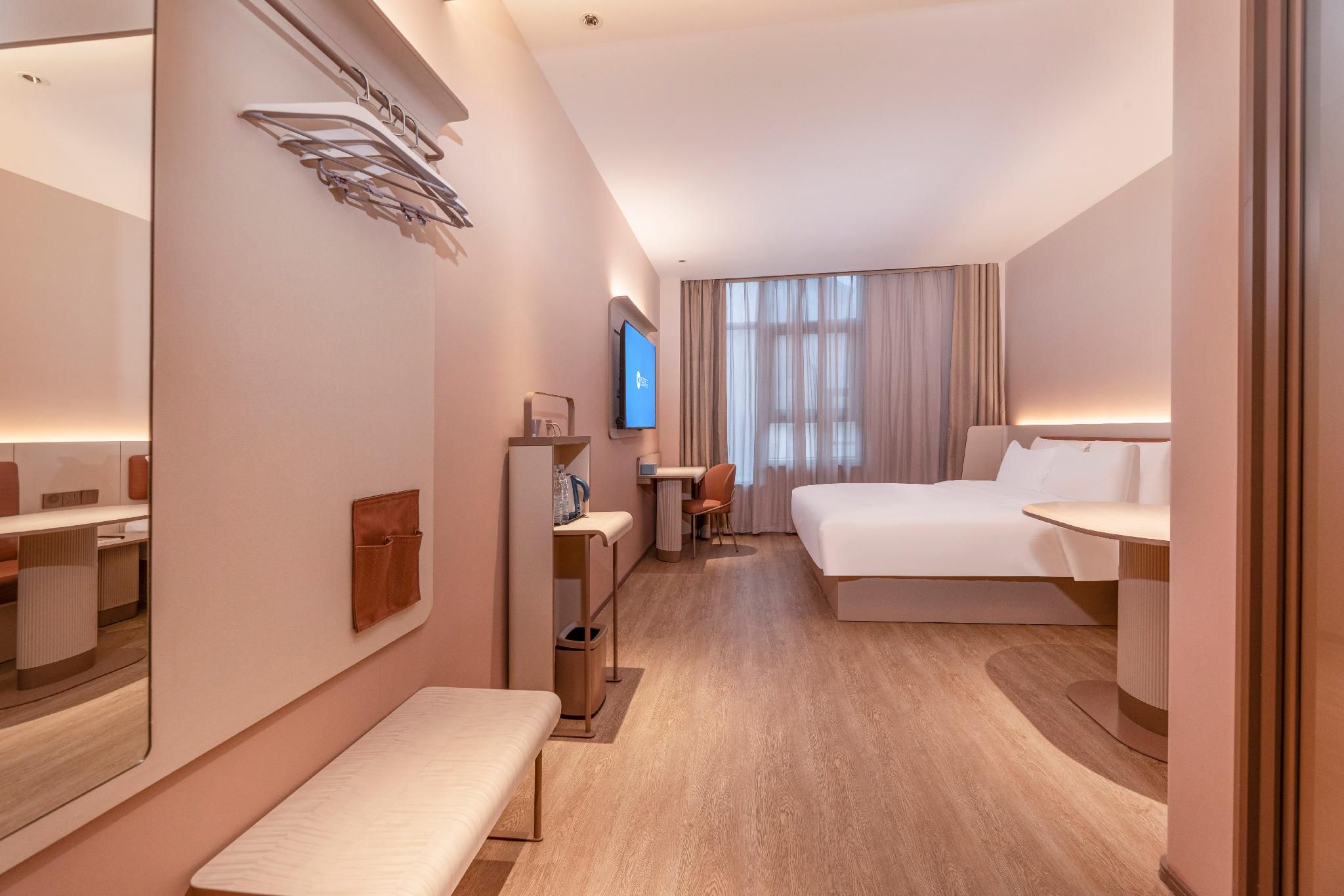 Huazhu - Superior BedRoom