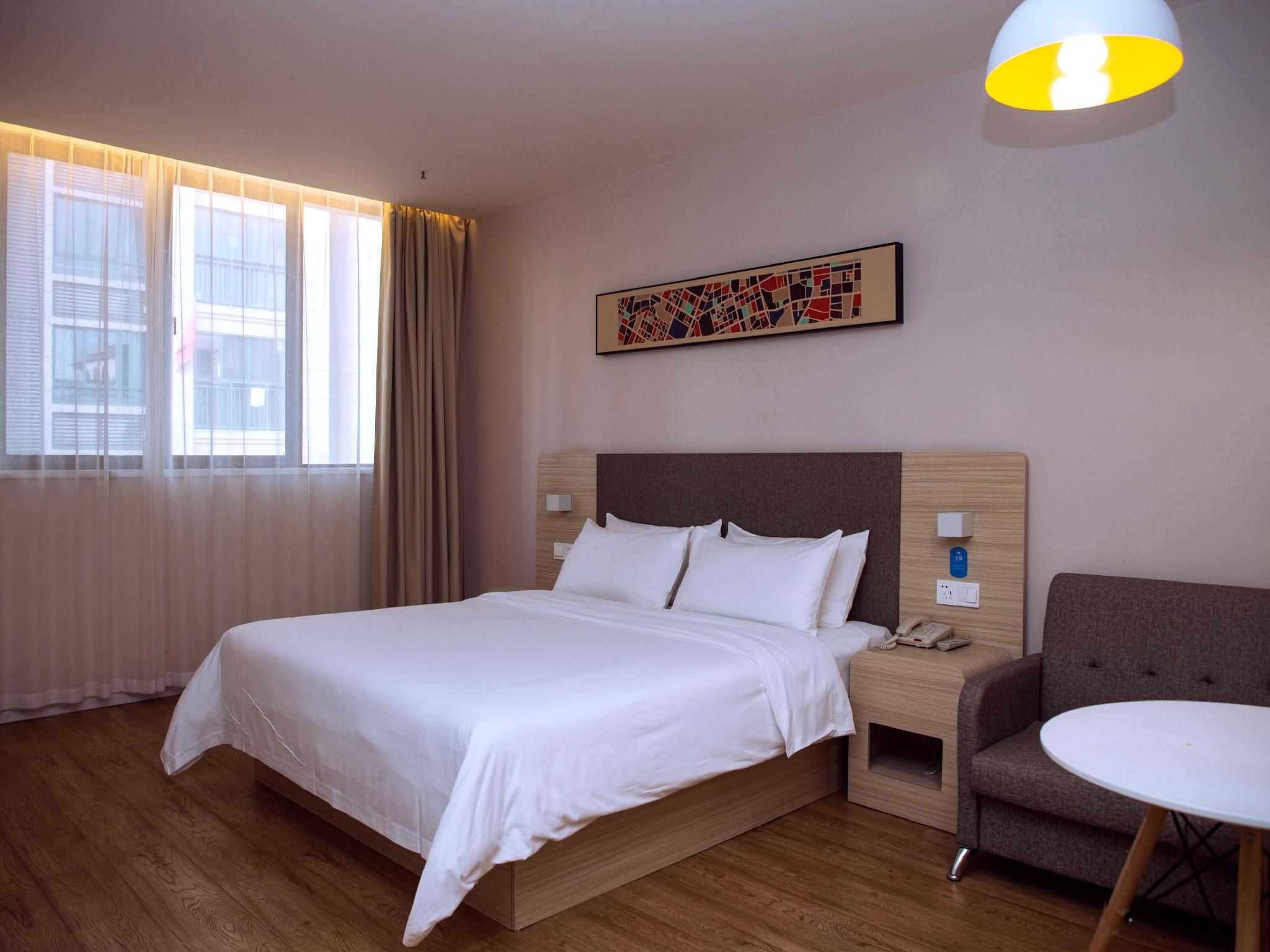 Huazhu - Superior BedRoom