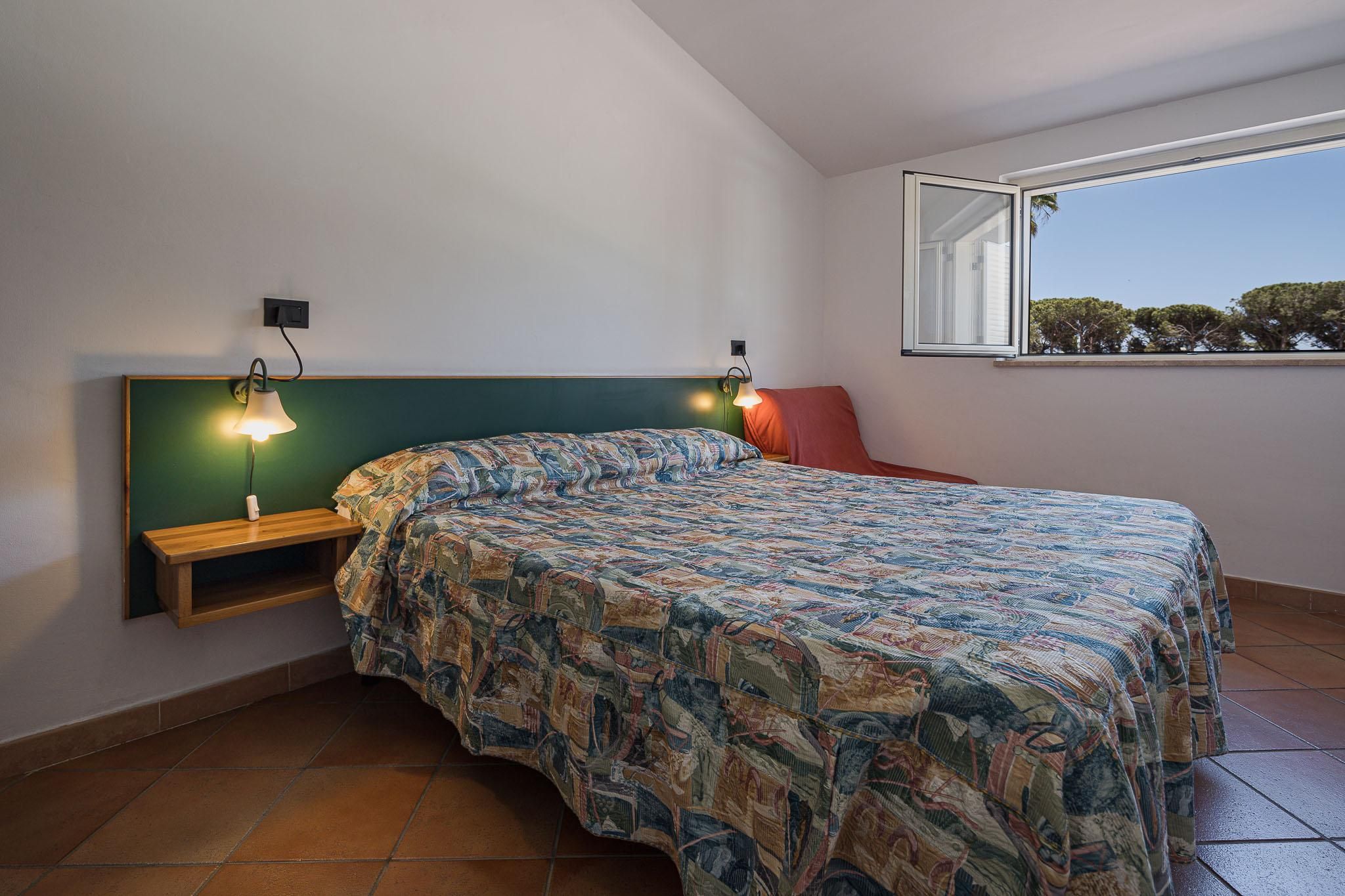 1-Bedroom Apartment