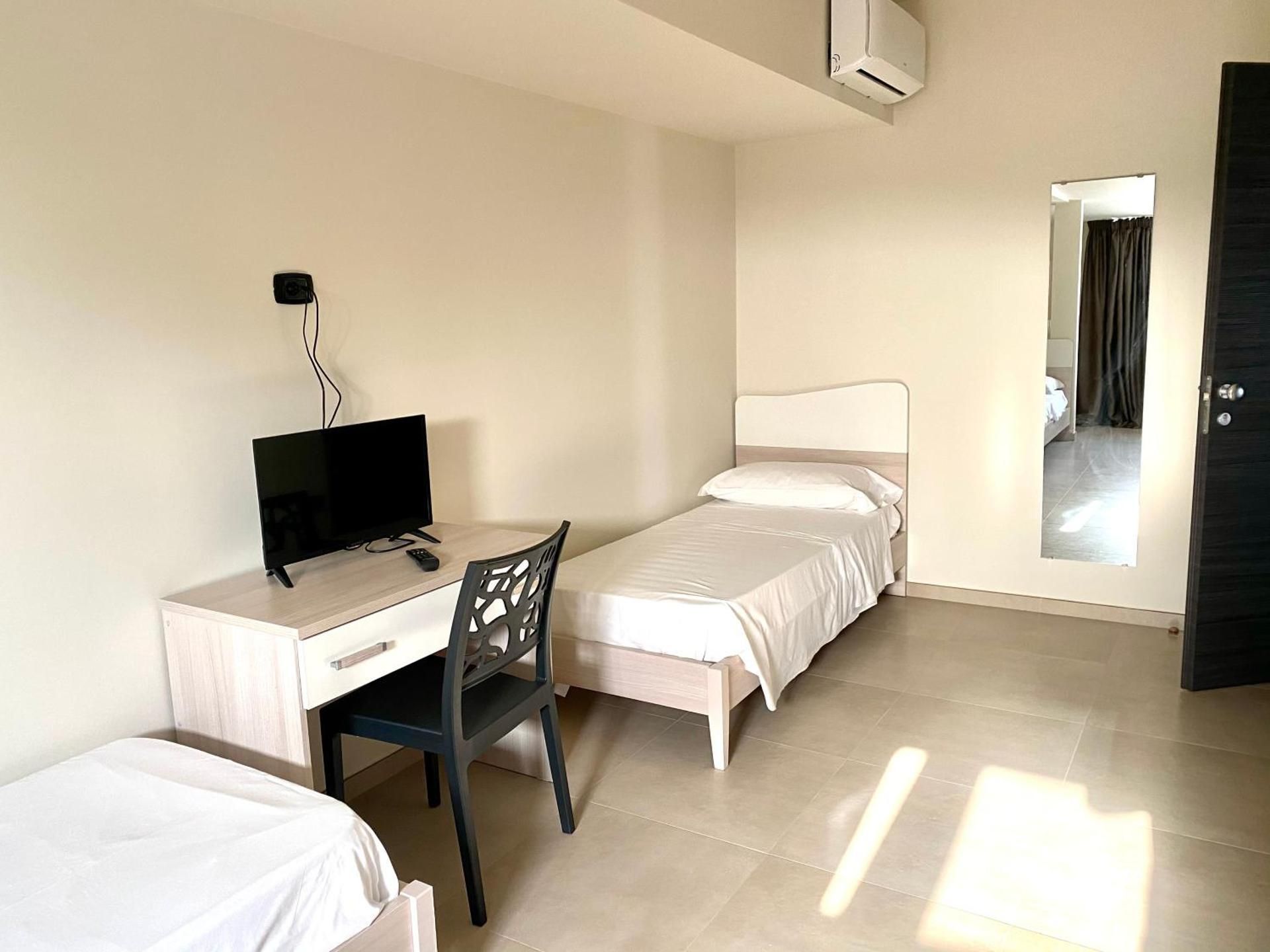 Classic Quadruple Room
