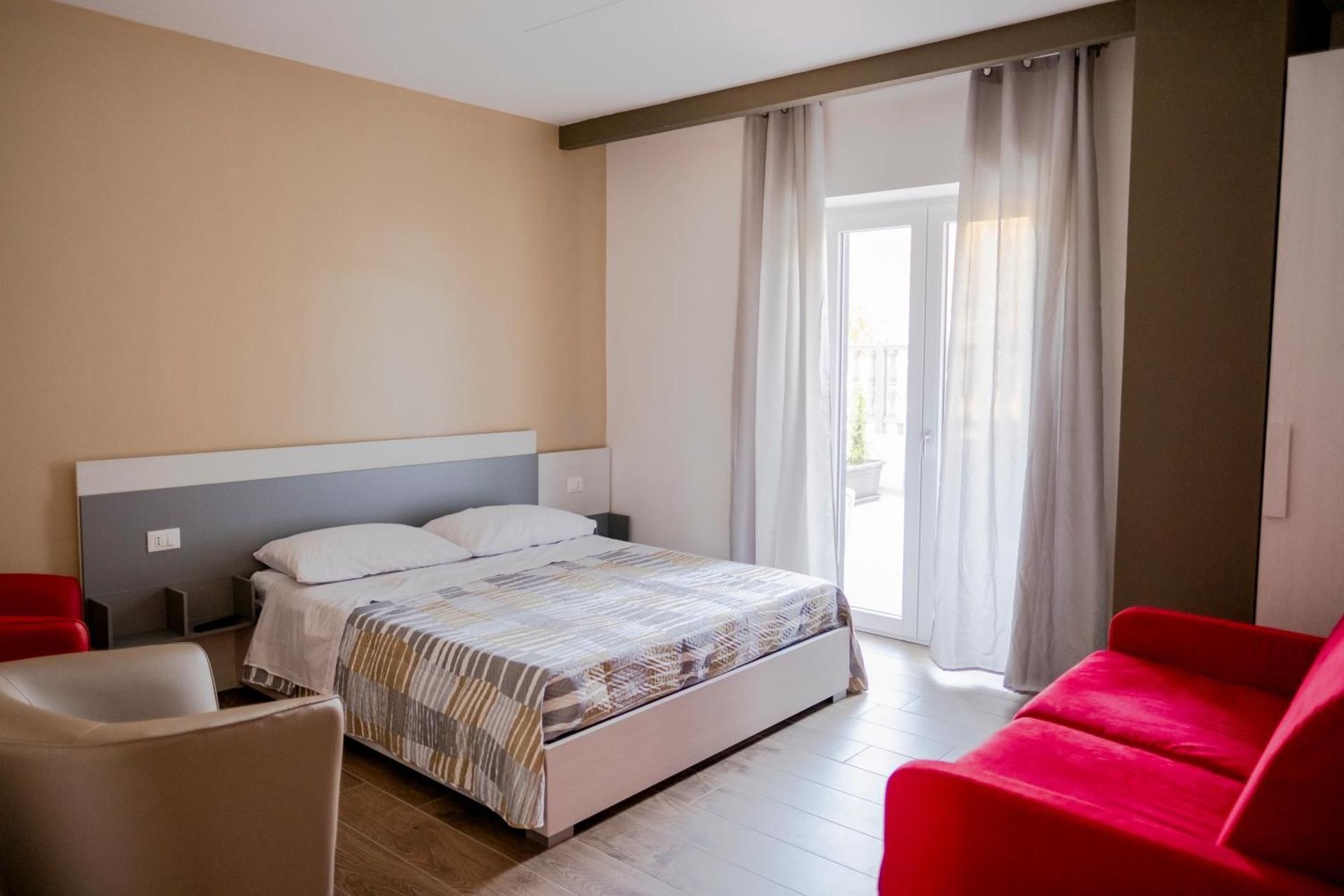 Quadruple Room with Private Bathroom