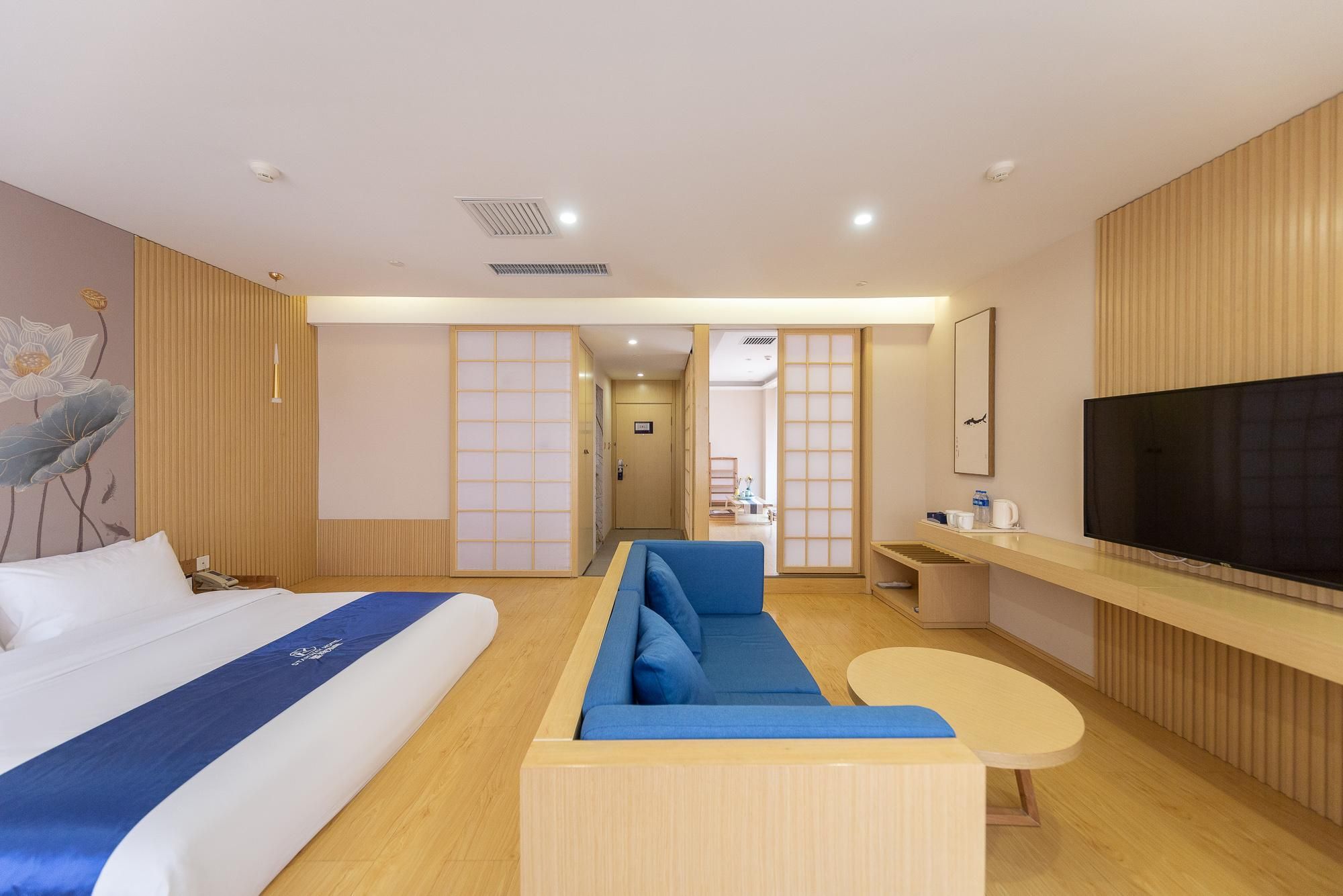 Huazhu - Tatami Room