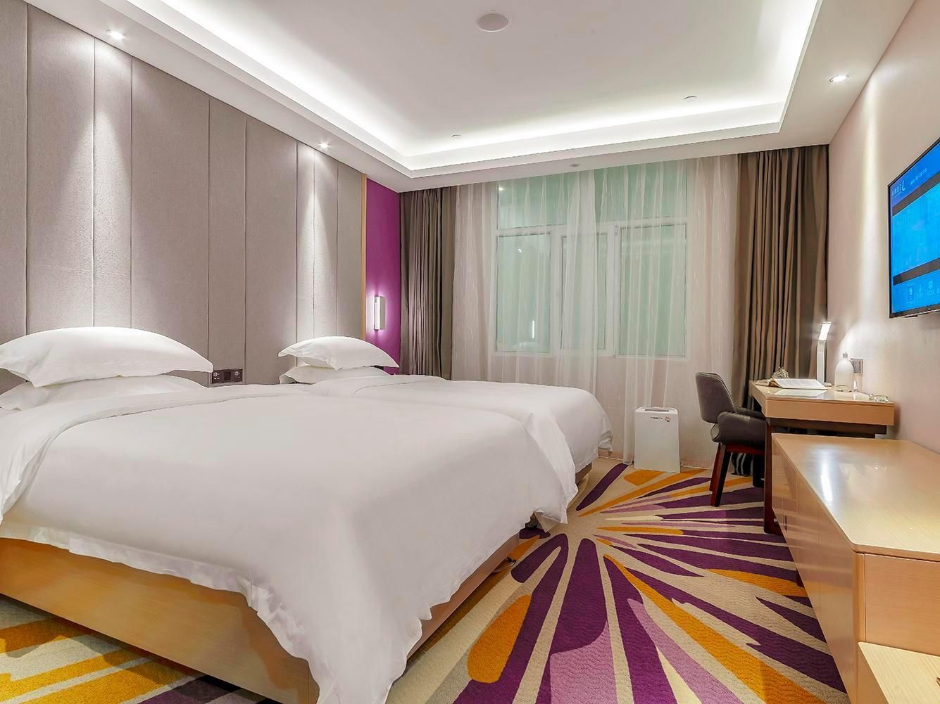 Lavande Hotels Xining Xigang Superior Twin Room without Window 2