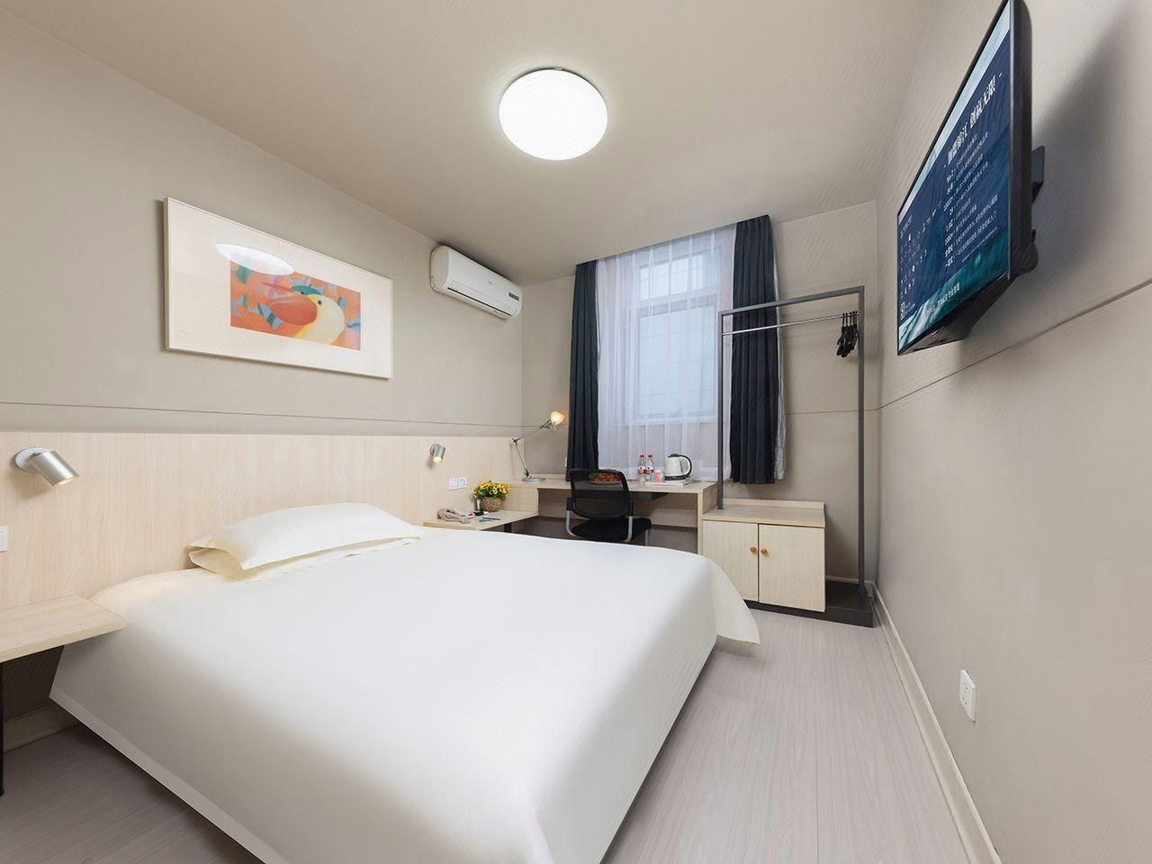 WH - Superior Bed Room