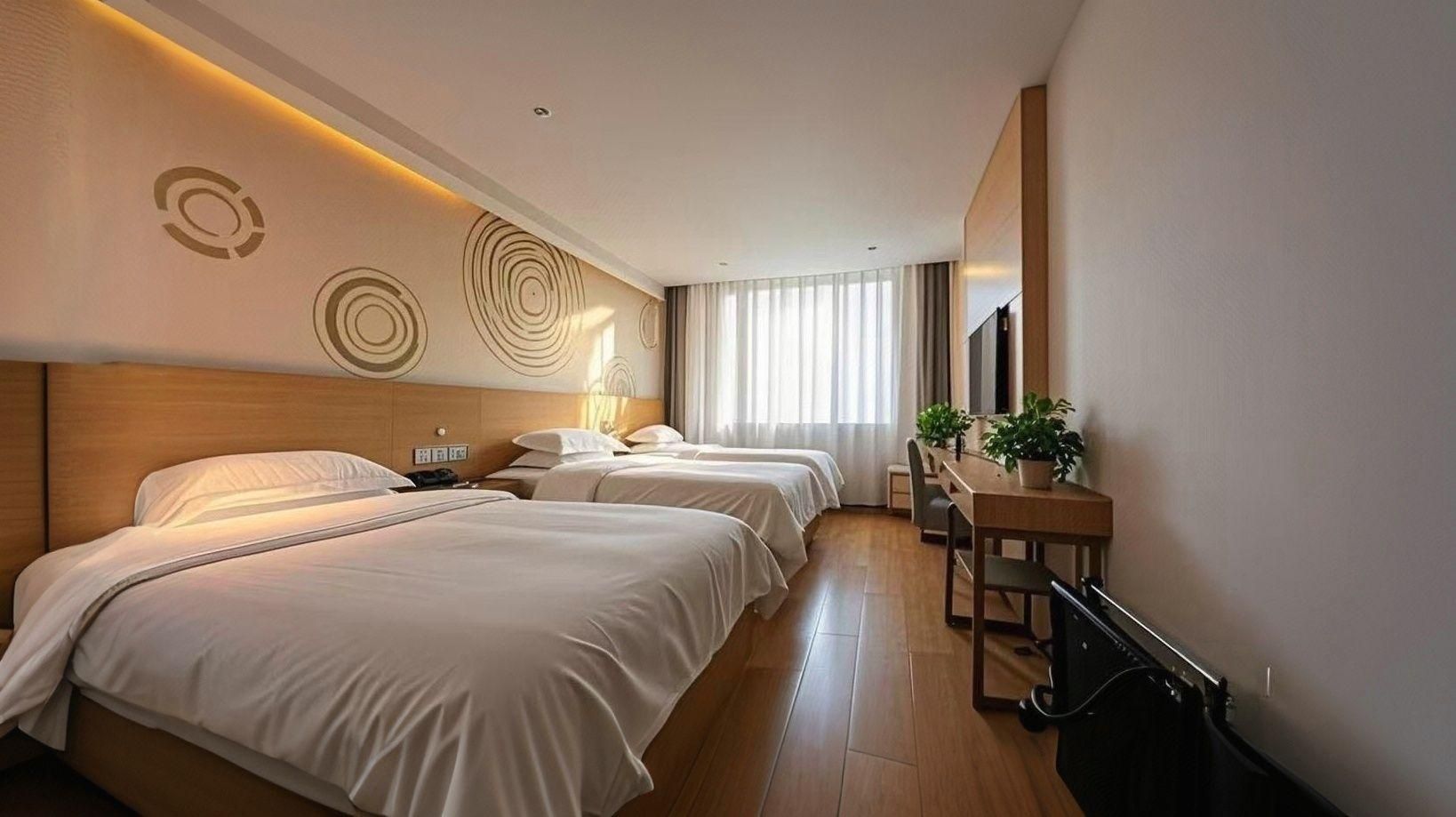 GreenTree Inn Xining Chengdong District Huangguang Yiwu Trade City Express Hotel Triple Standard