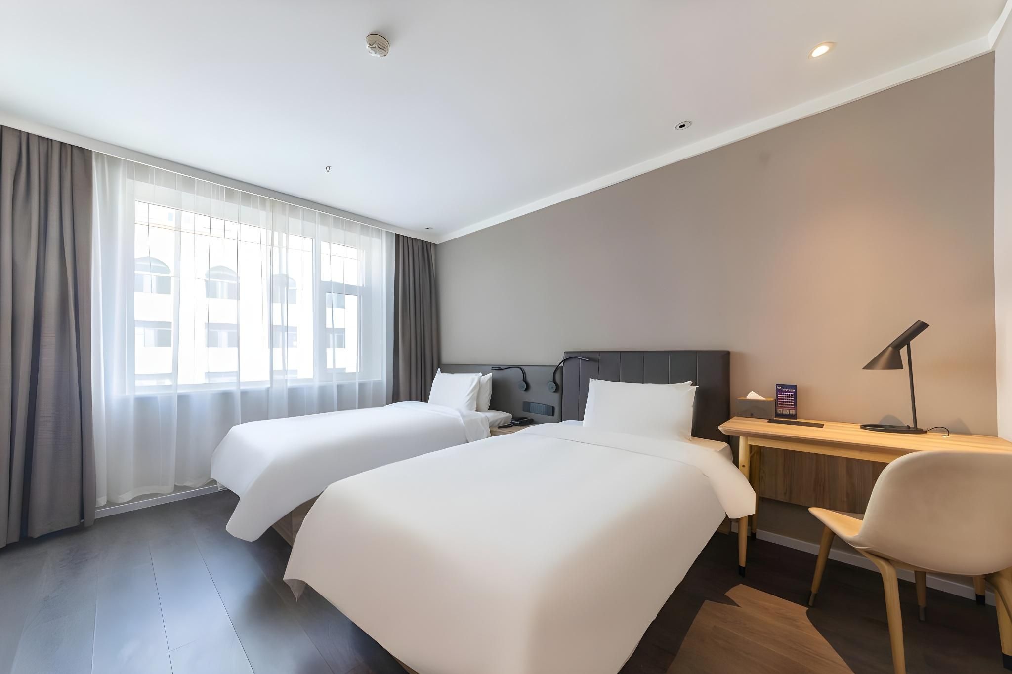 Hanting Premium Hotel Xi'ning Bayi Road Minhang Tower Senior Twin Room-Family