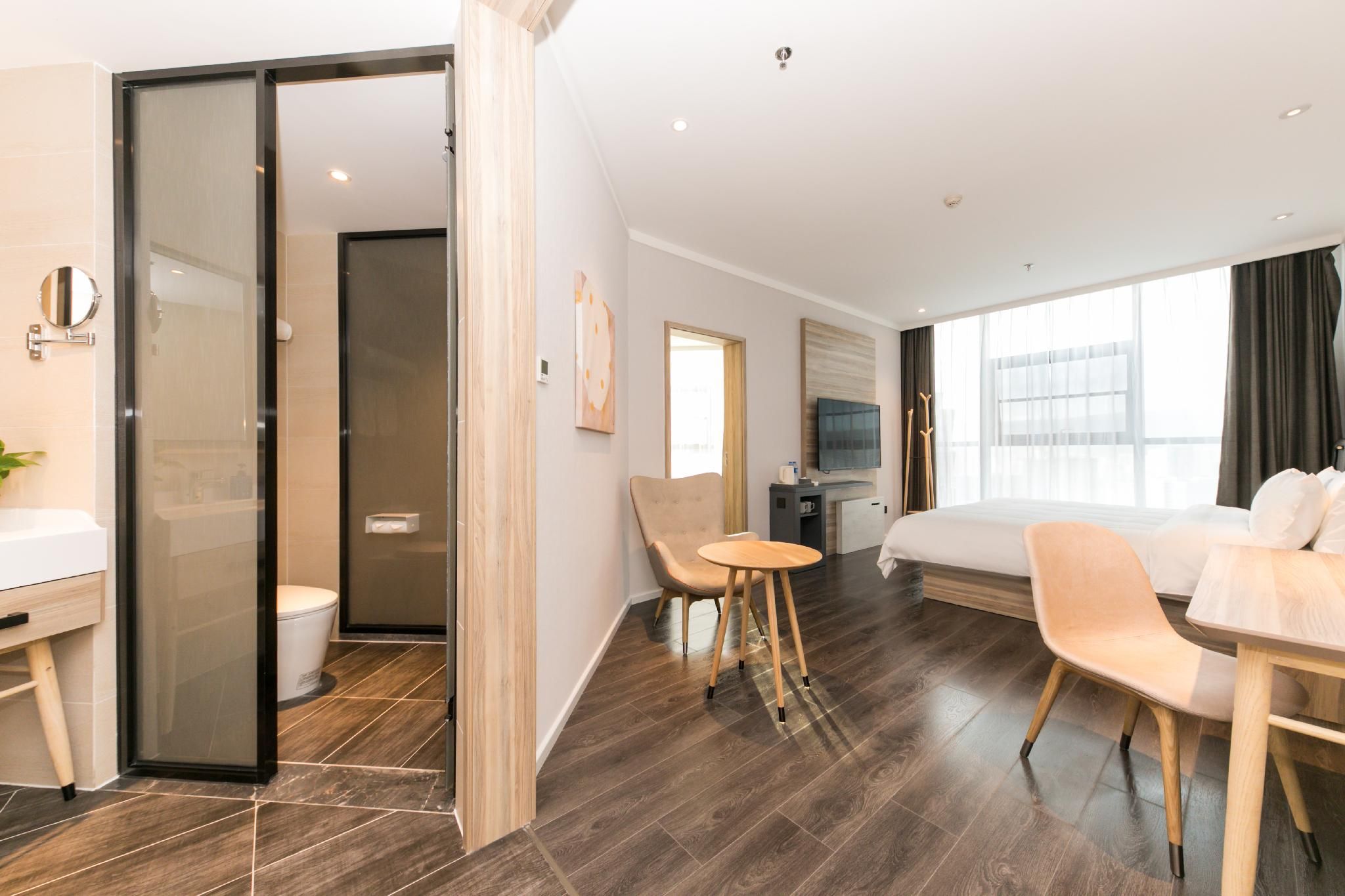 Hanting Premium Hotel  Xining Tangdao Wanda Plaza Huazhu - Deluxe Suite 3