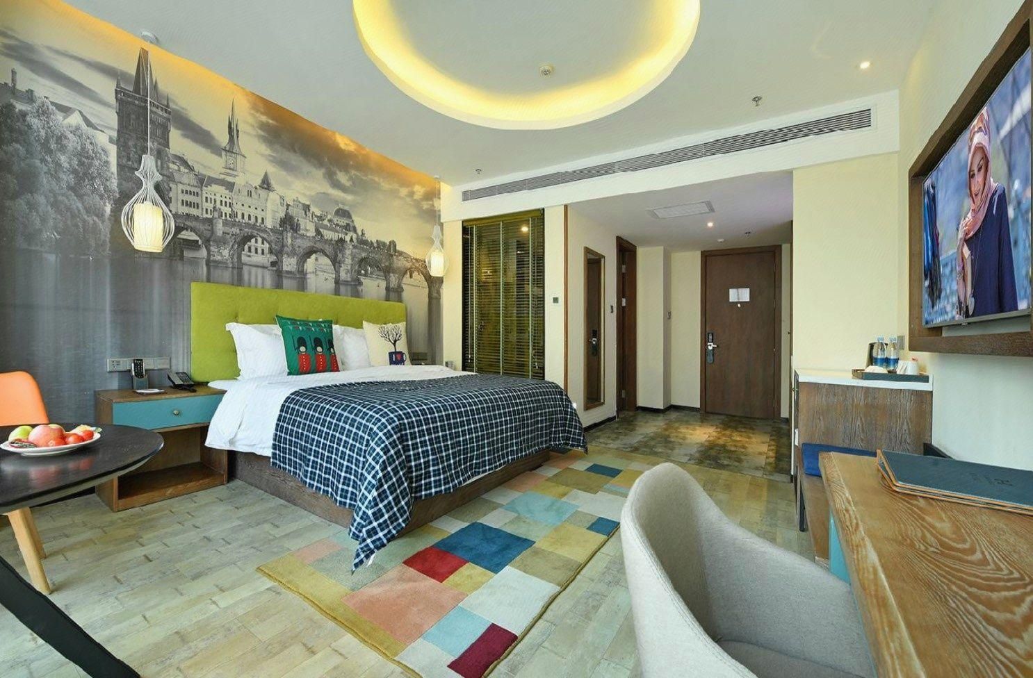 Double Room with England Style