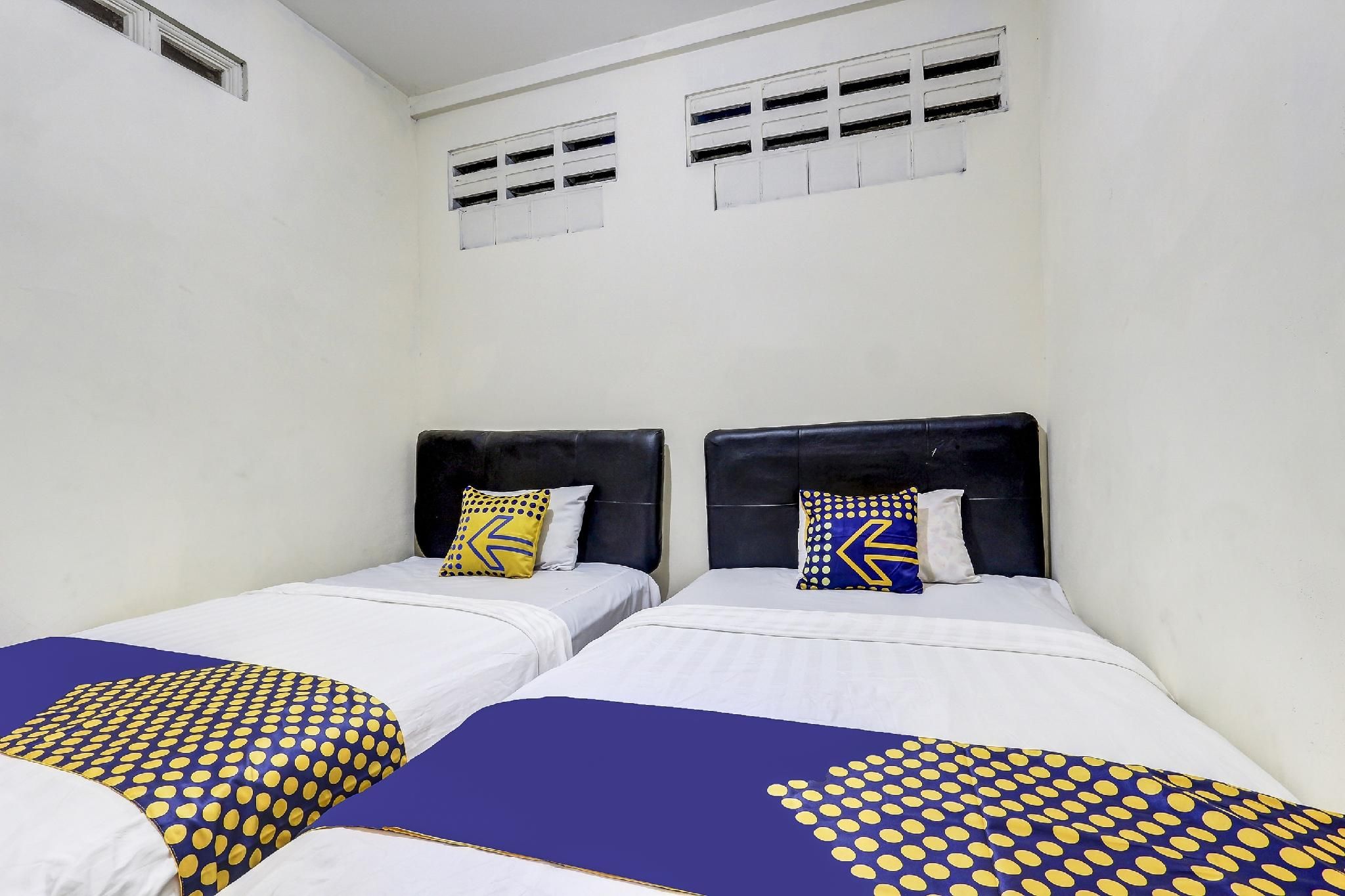 Hotel O  Alika Homestay Economy Double Room 2