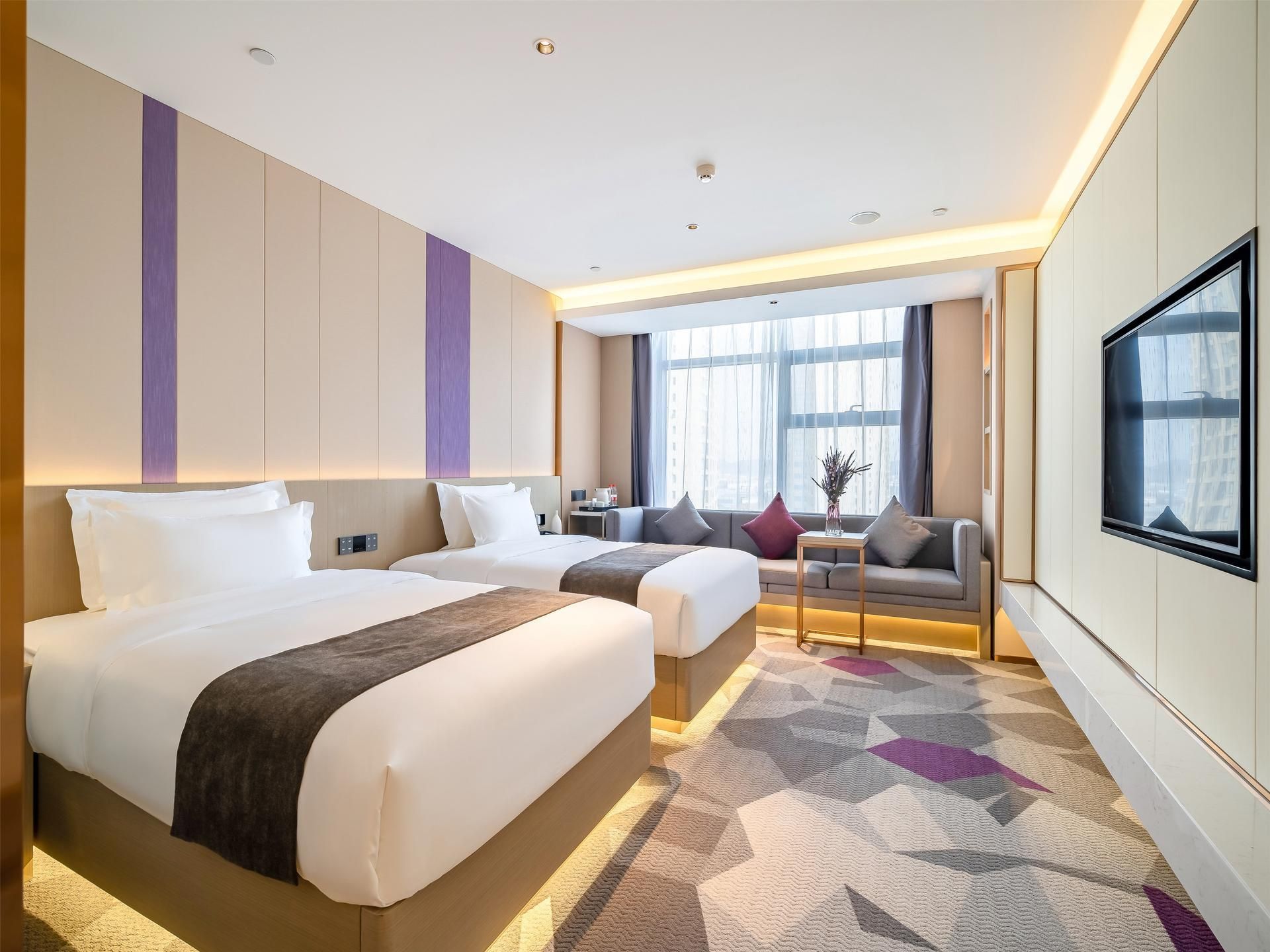 WH - Deluxe Room Twin