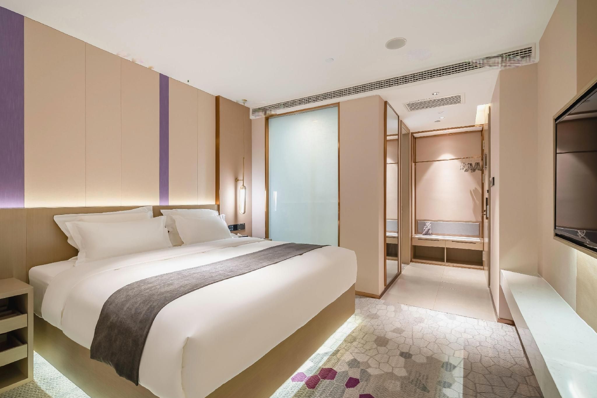 WH - Superior Room One Bed - No View