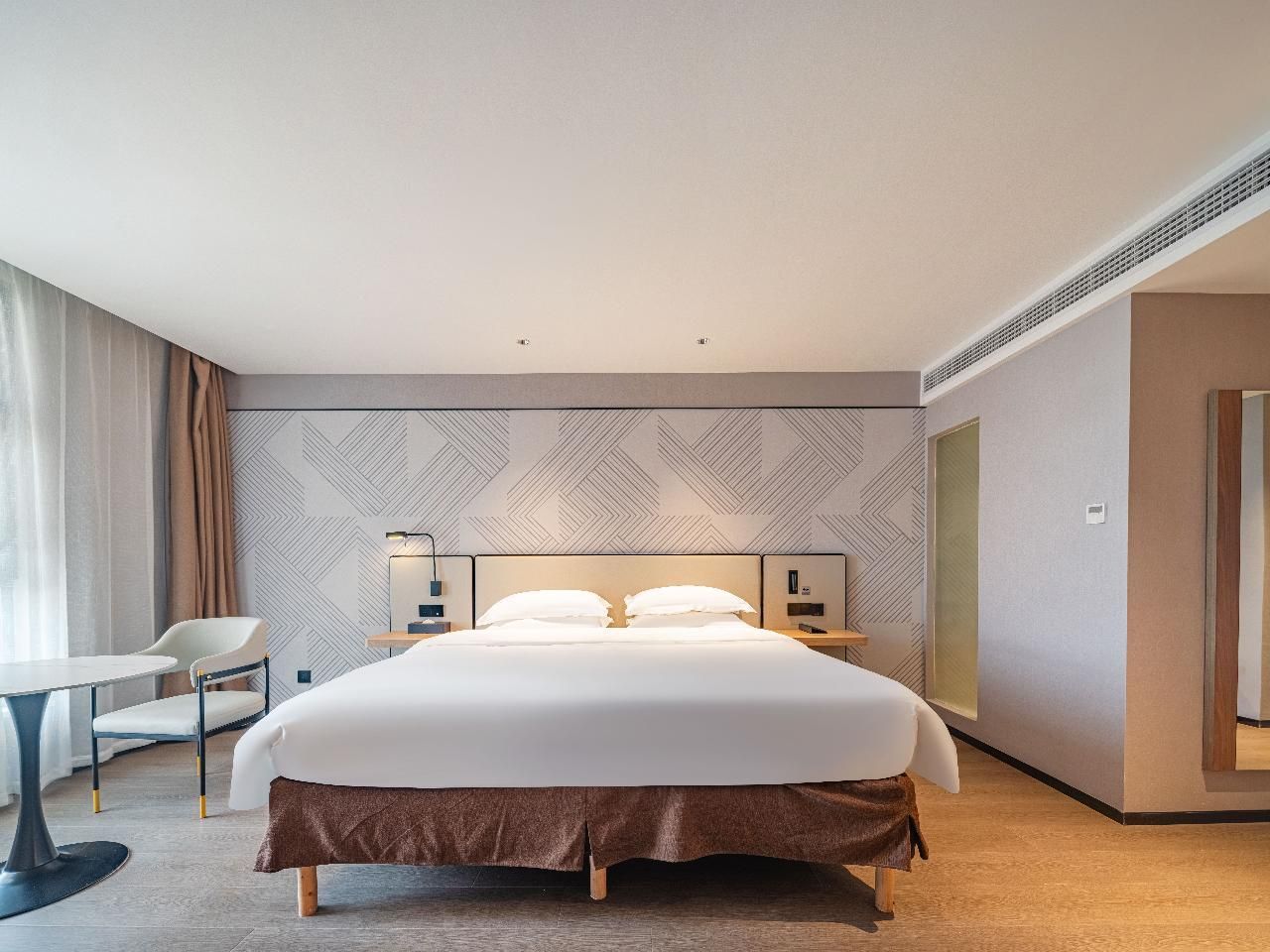 Dossen - Deluxe Bed Room