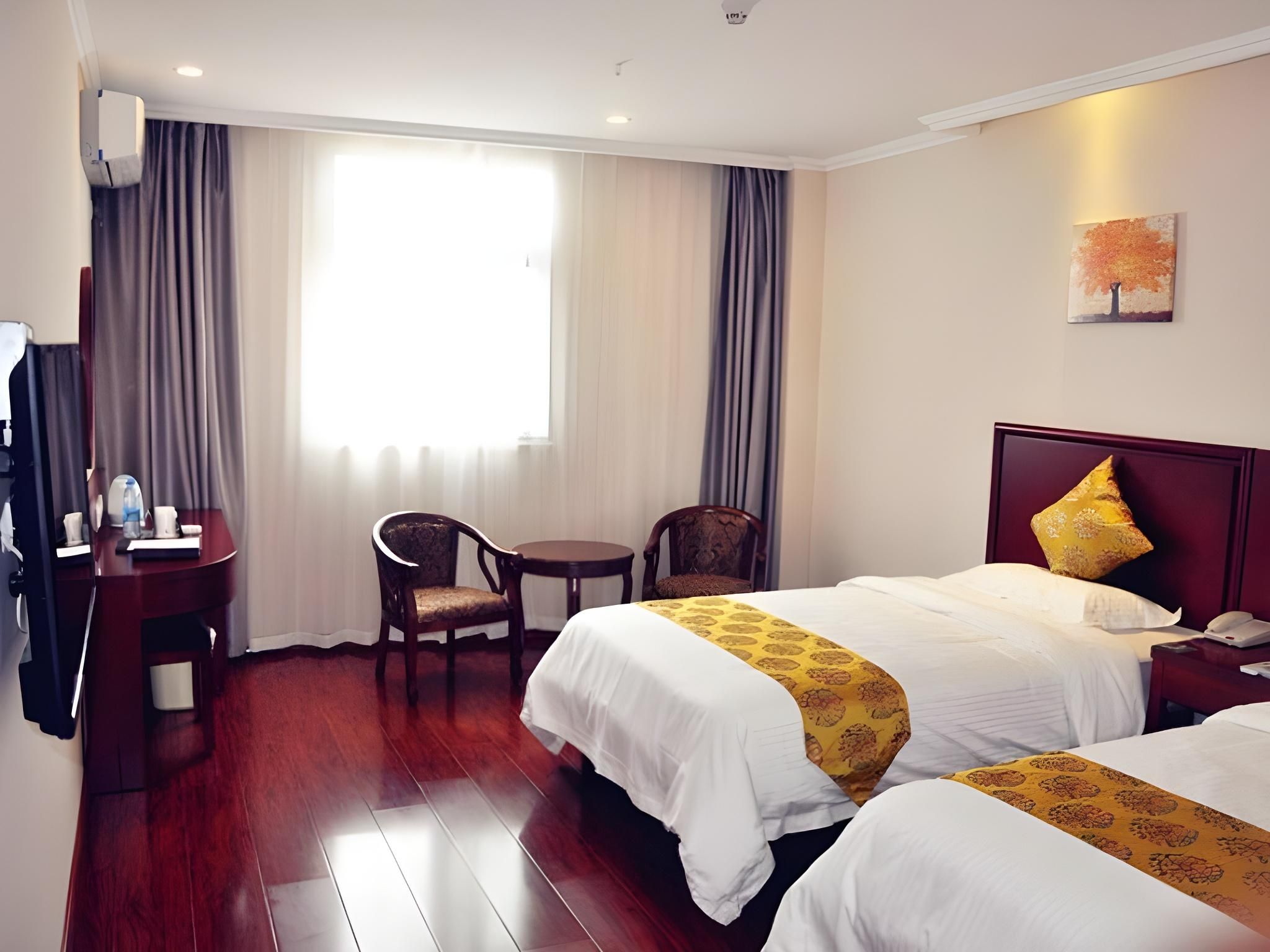 Twin Bussiness Room
