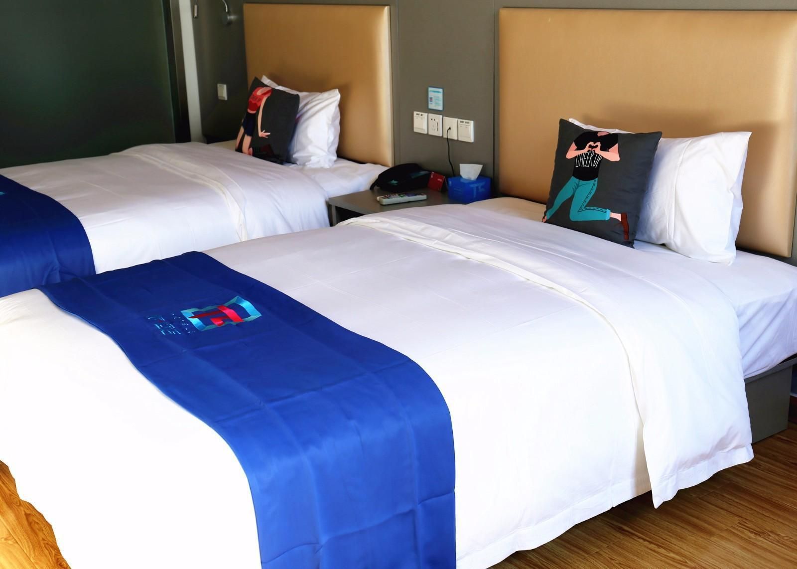 Select Twin Room