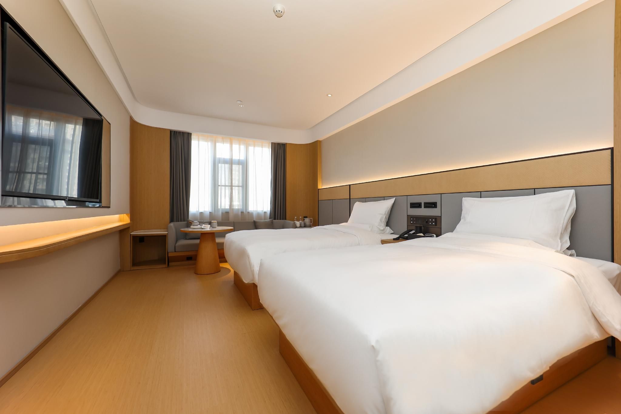 Twin Business Room