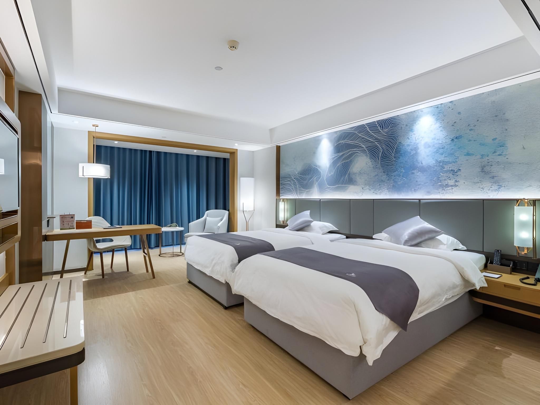 Twin Deluxe Room
