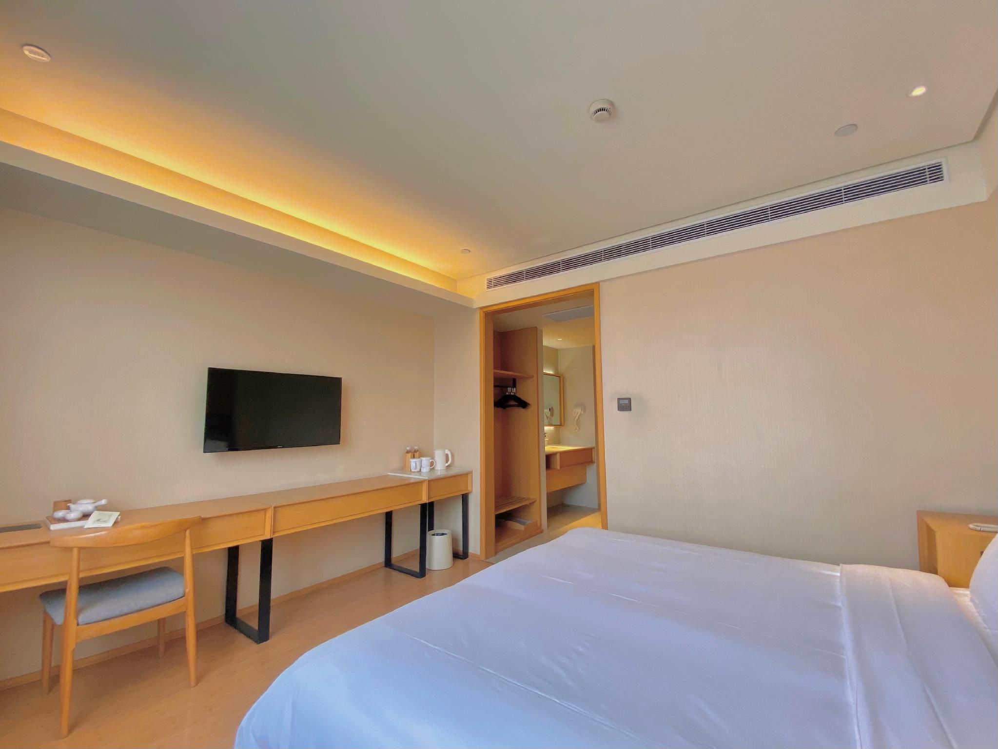 Ji Hotel Xuzhou Suning Plaza Huazhu - Room With Bed
