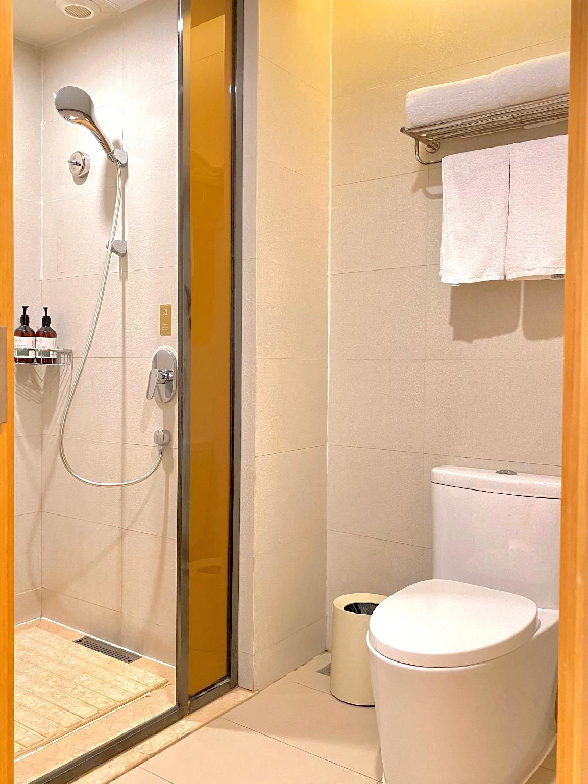 Ji Hotel Xuzhou Suning Plaza Senior Twin Room-Family 3