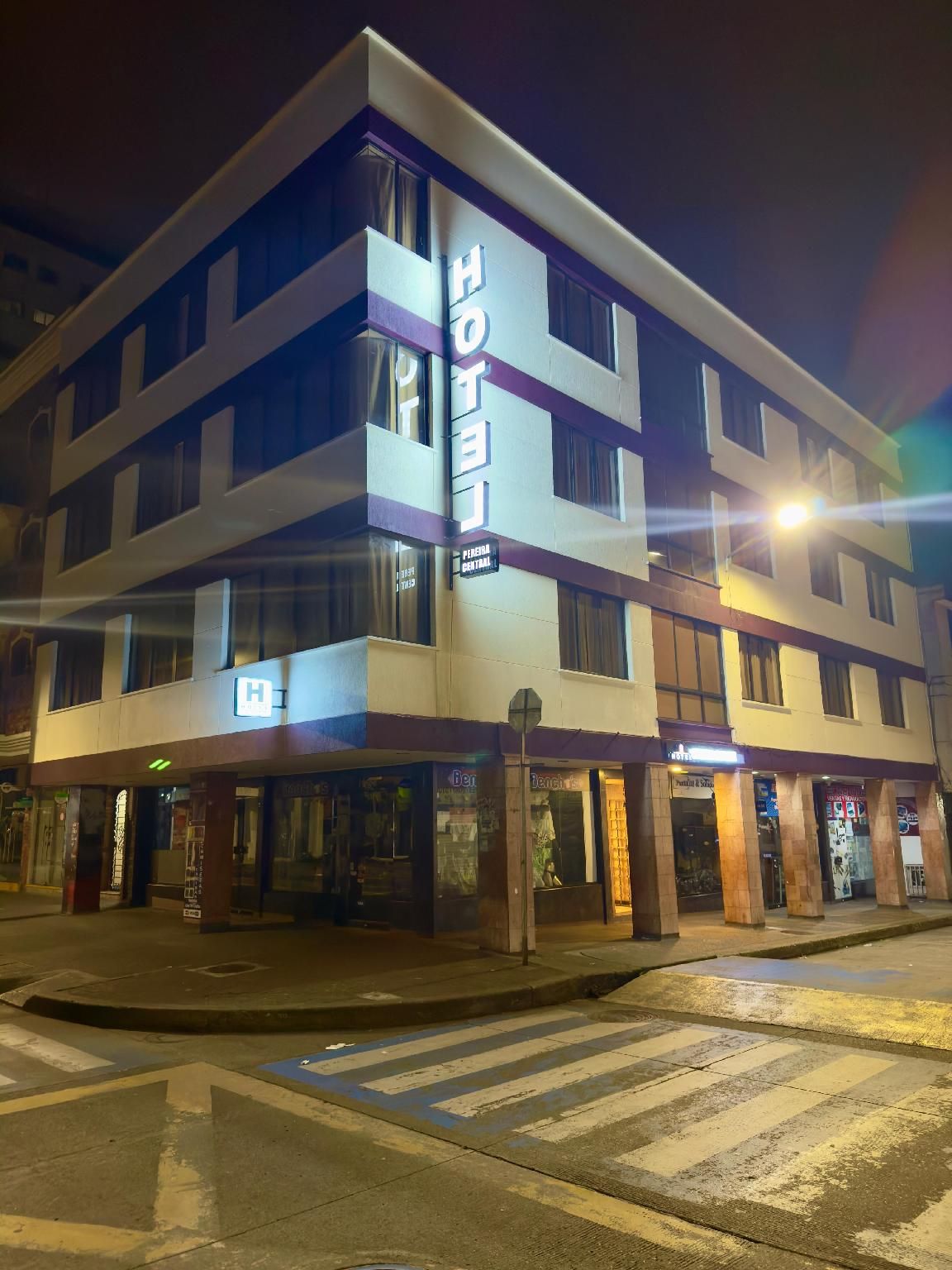 Hotel Pereira Central