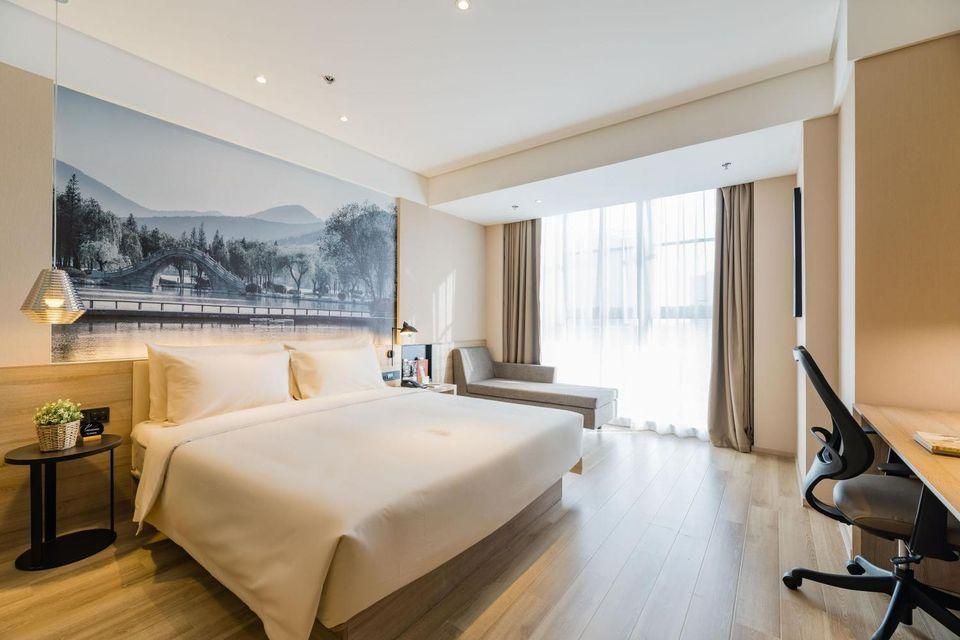Sleepy Double Room