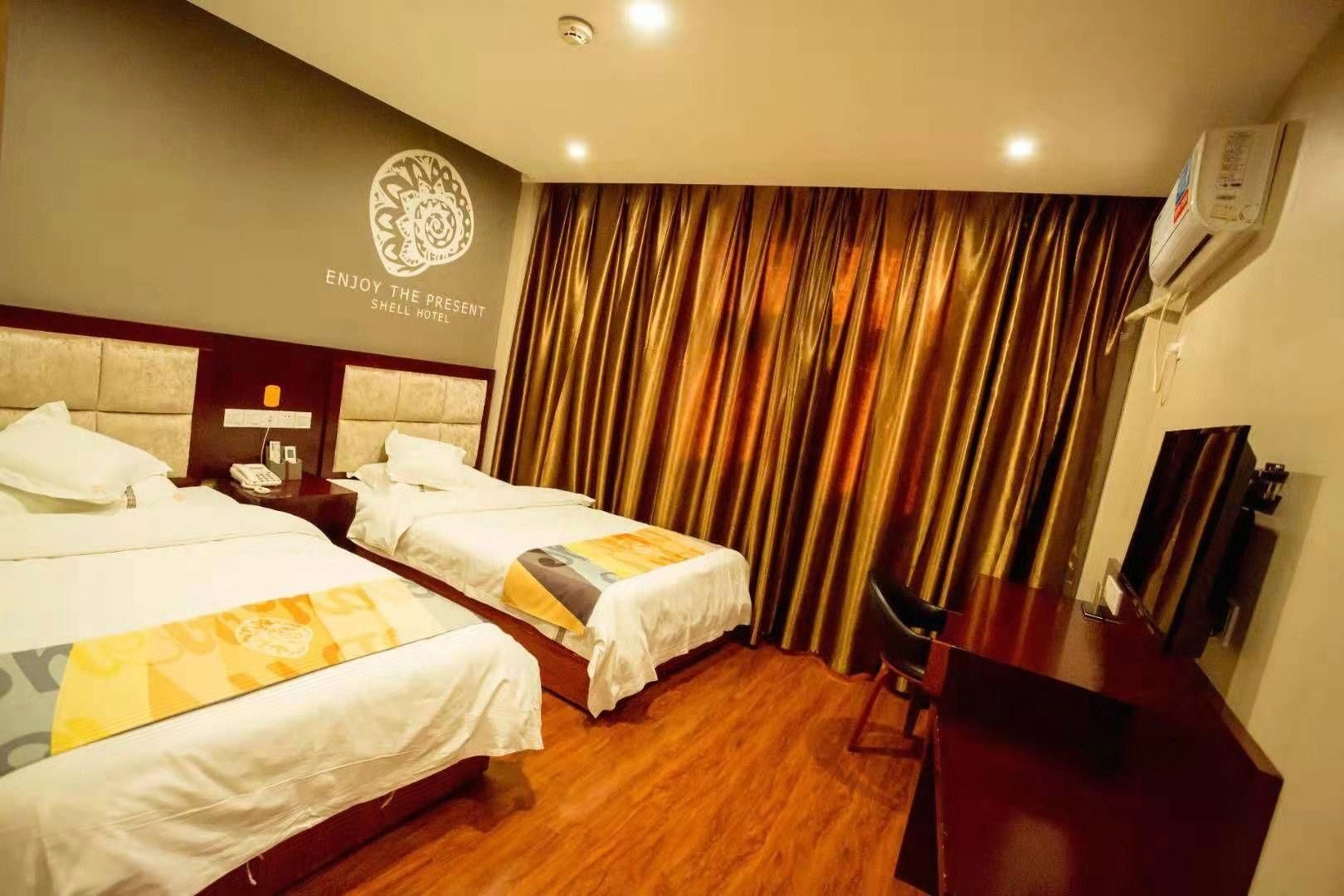Twin Bussiness Room