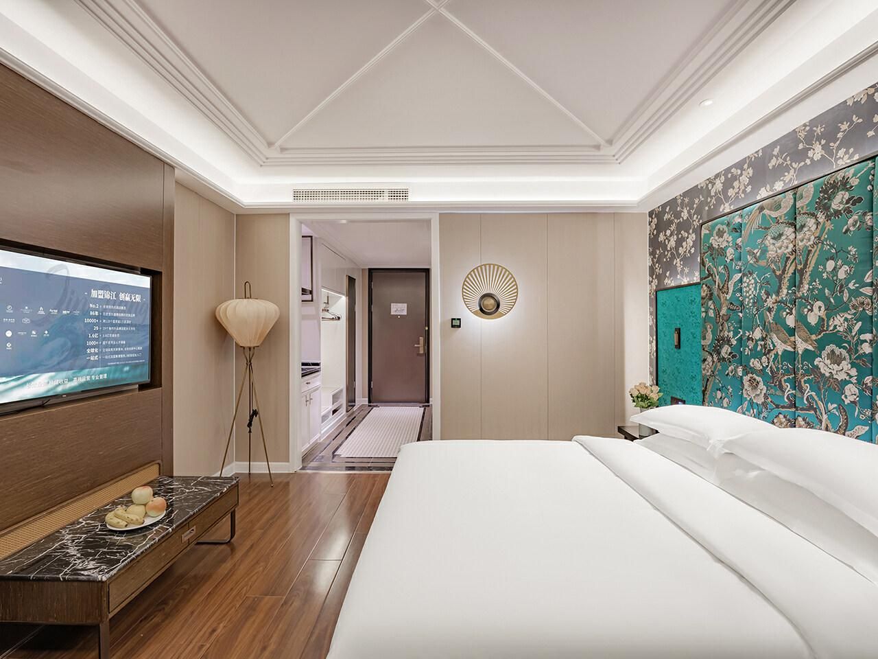 WH - Exquisite 1 Bes Roon