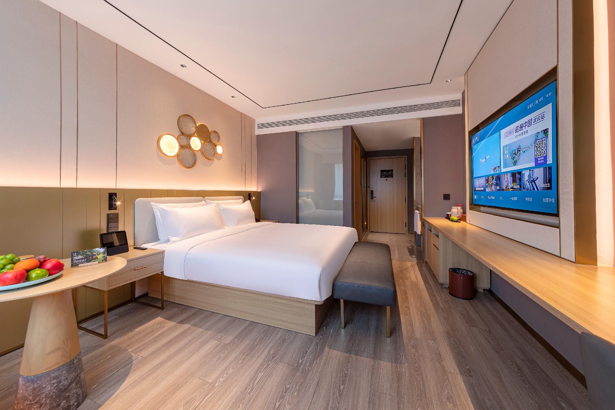 Huazhu - Yueruo Liujin Bed Room