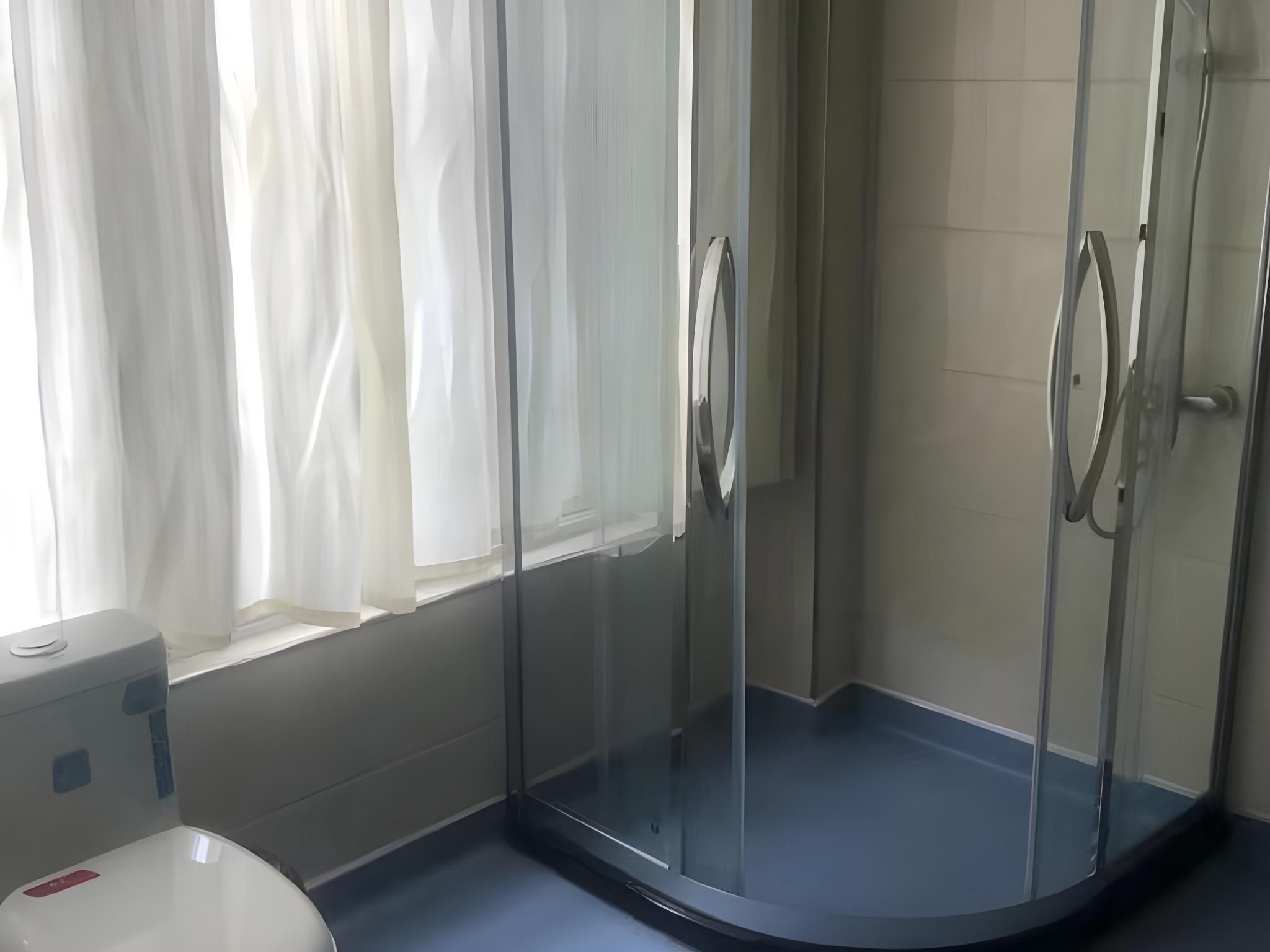 2 Bed Twin Superior Room