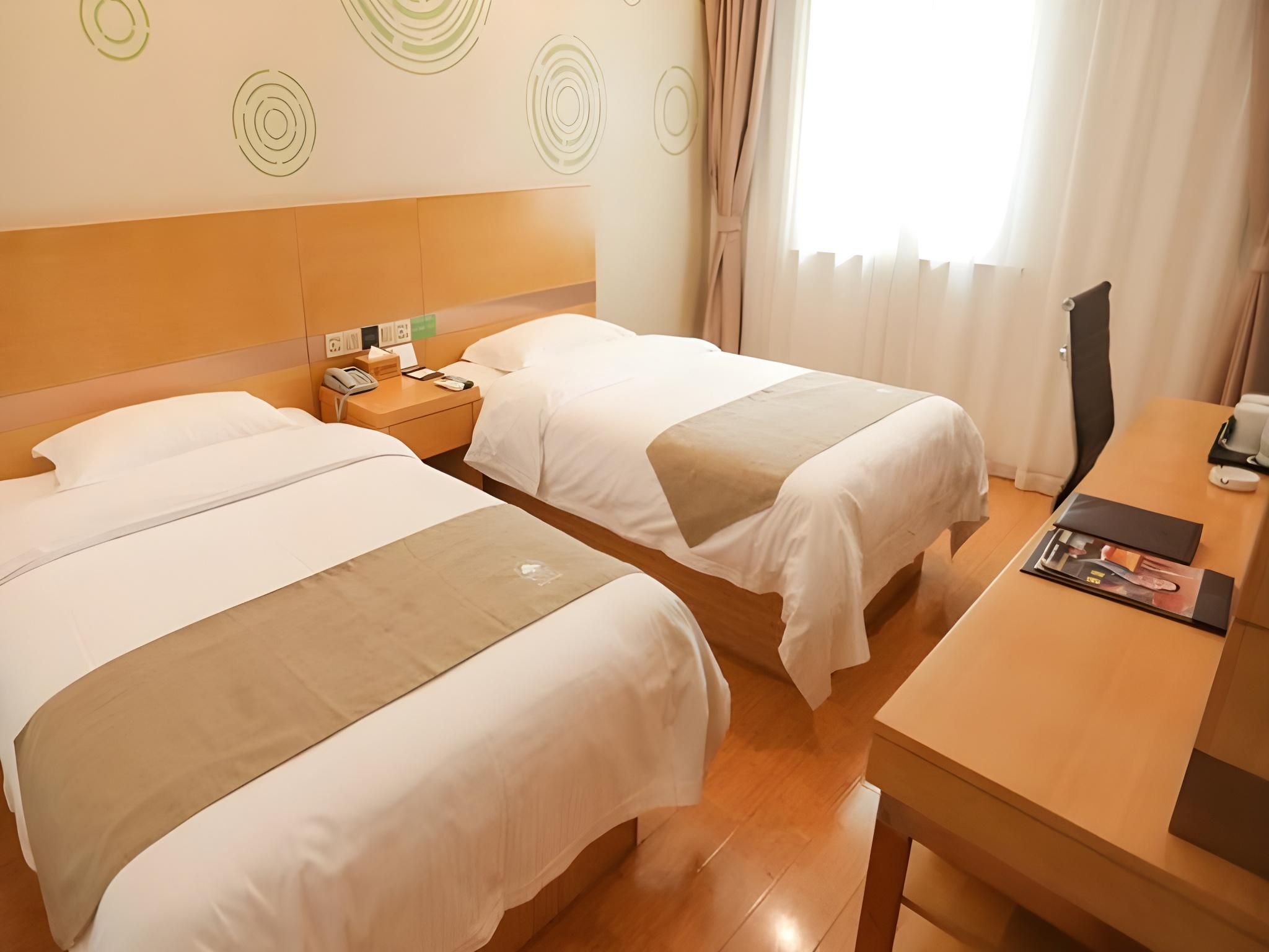 Twin Business Room